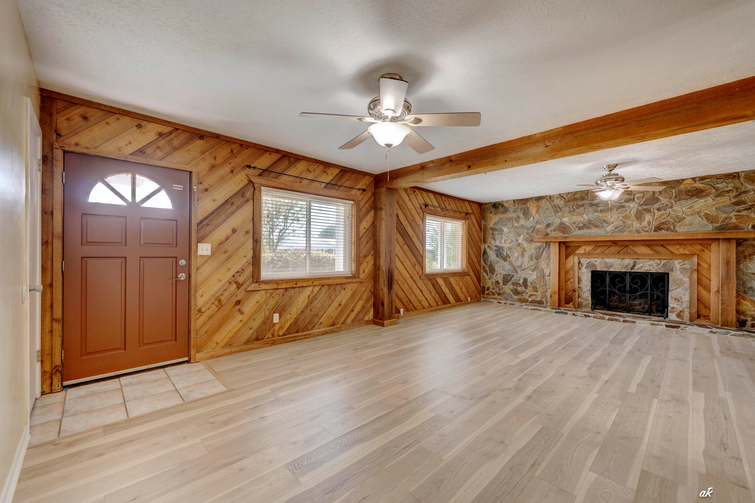 LYNN HAVEN - Residential