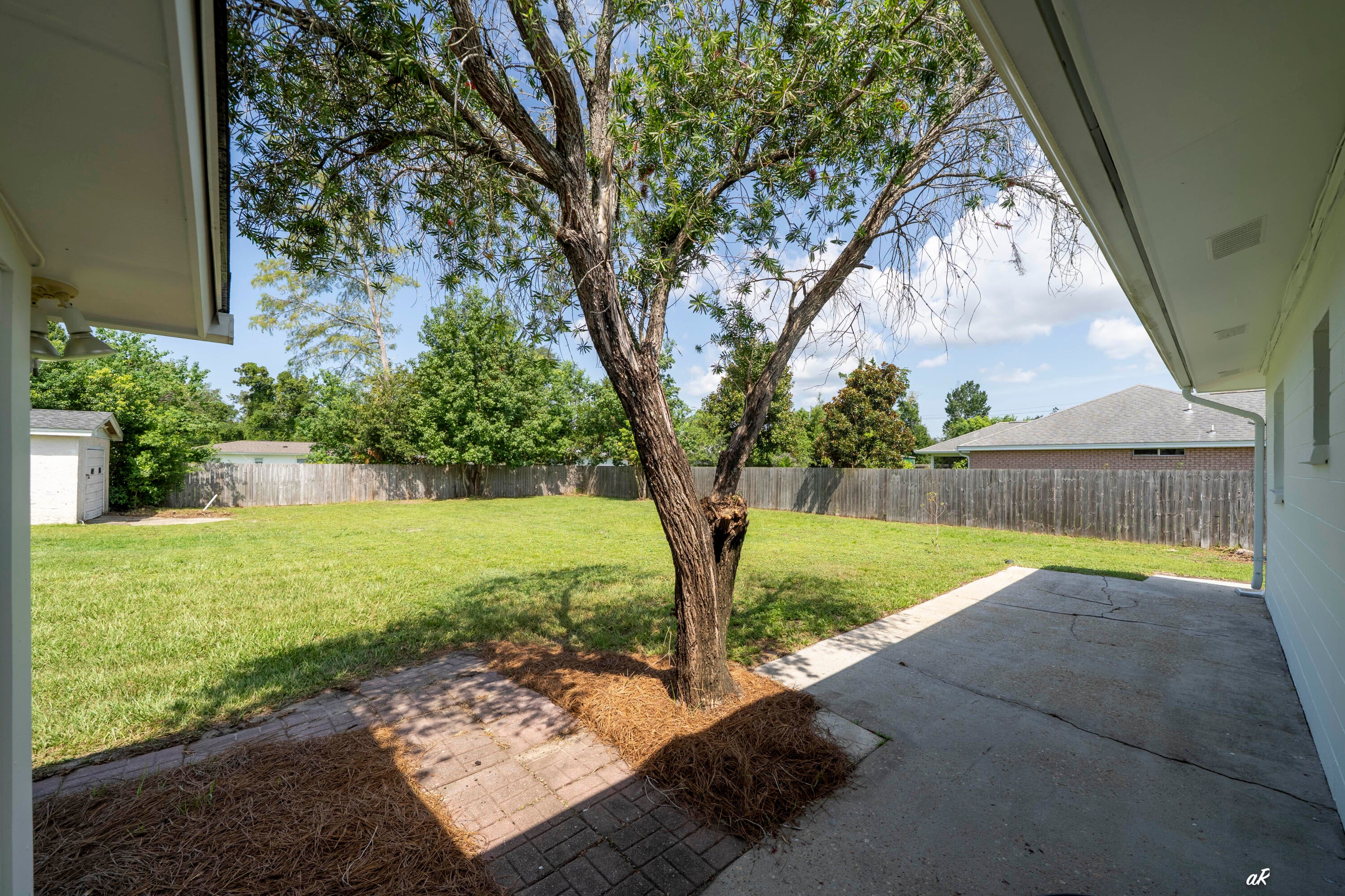 LYNN HAVEN - Residential
