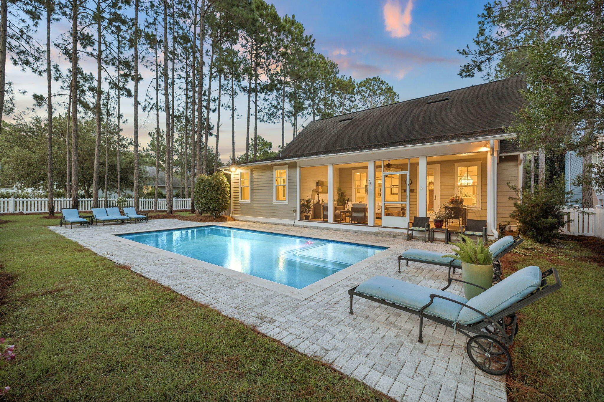 WATERSOUND ORIGINS - Residential