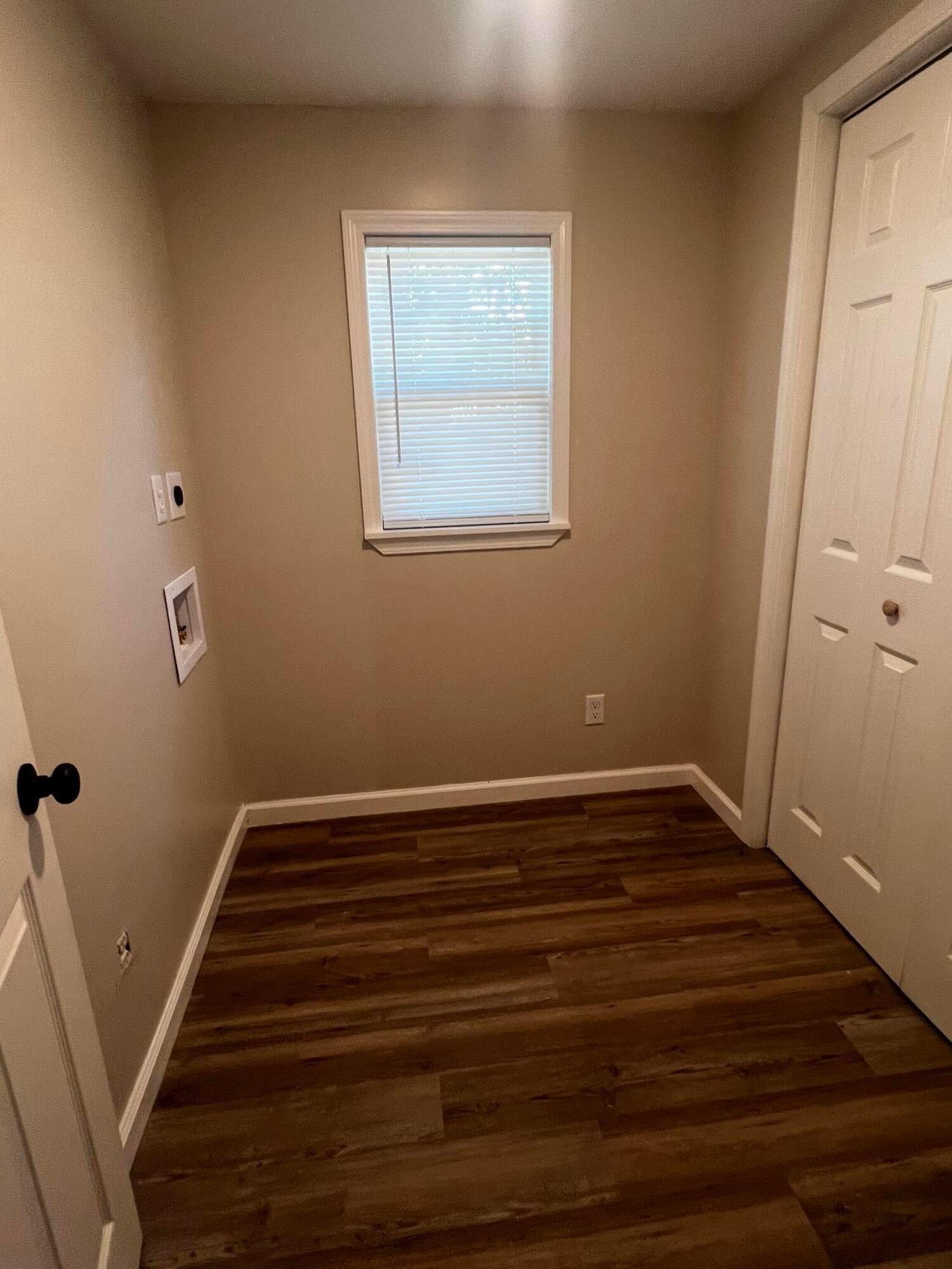 Unincorporated County (1) - Residential Lease