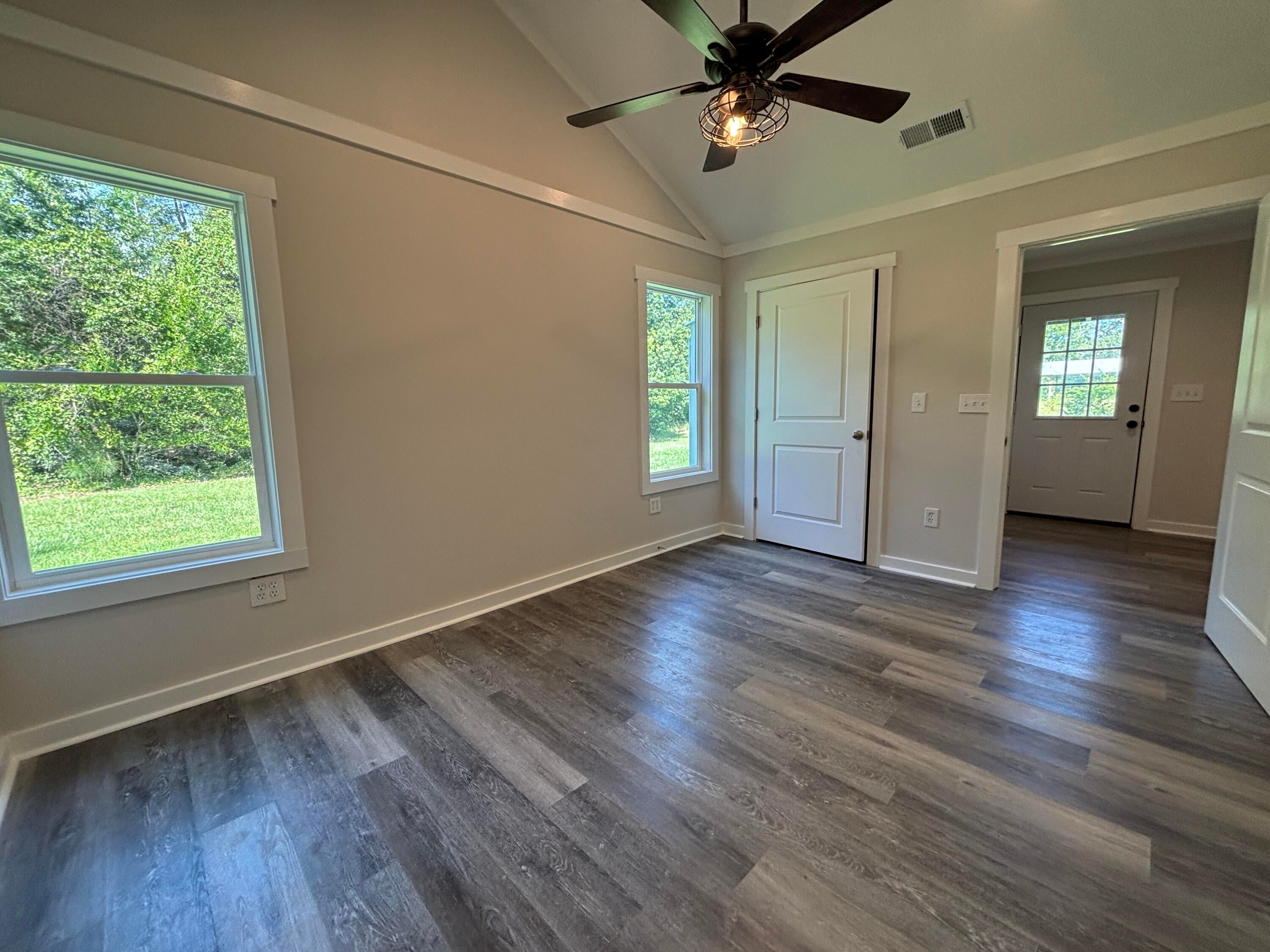 NO RECORDED SUBDIVISION - Residential