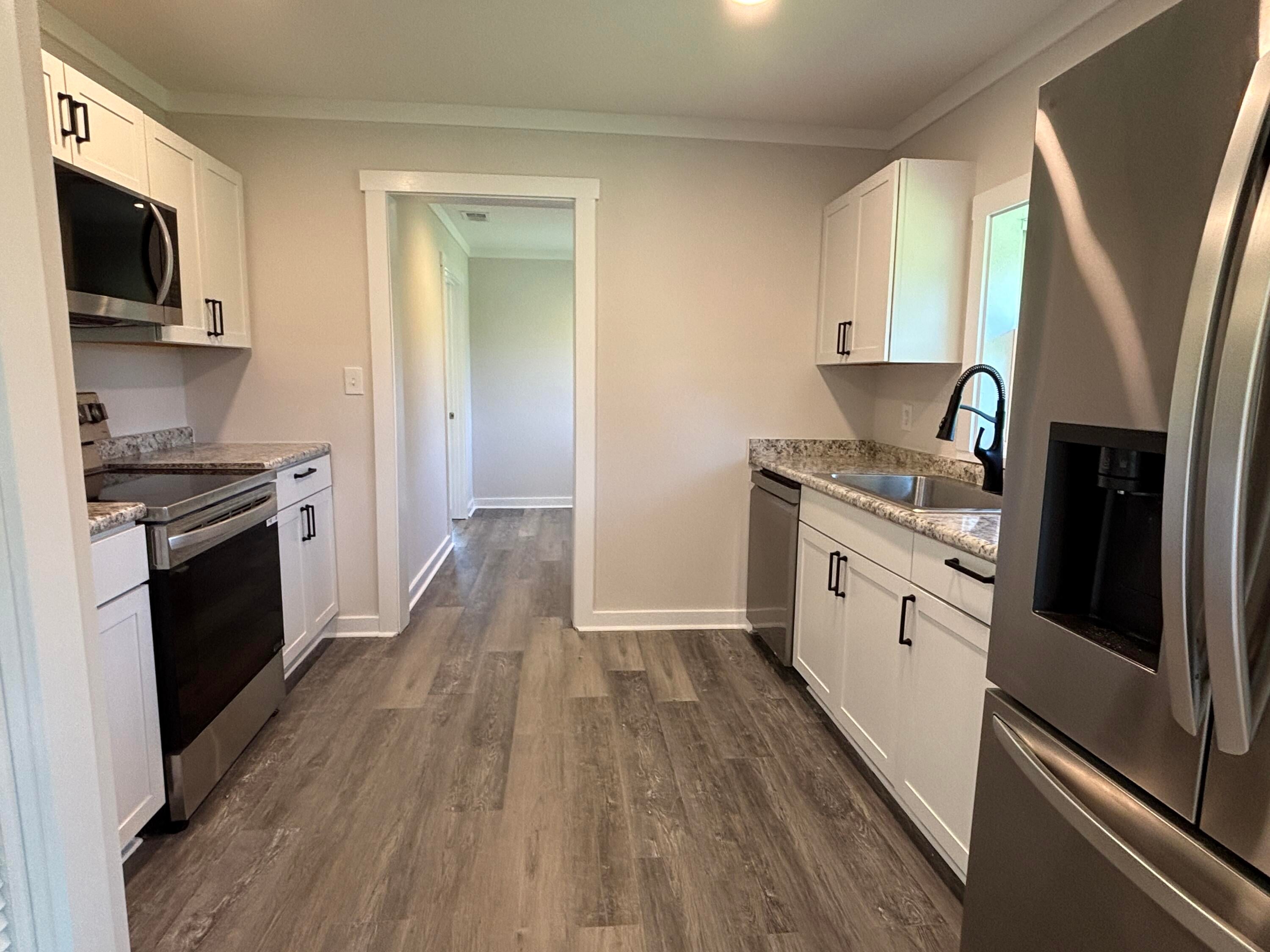 NO RECORDED SUBDIVISION - Residential