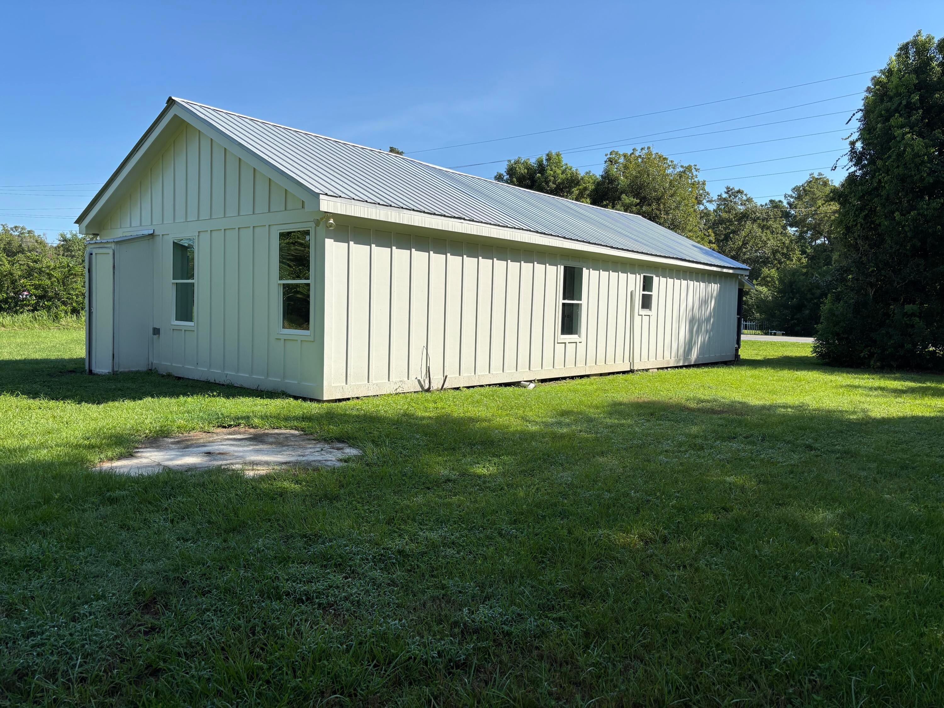 NO RECORDED SUBDIVISION - Residential