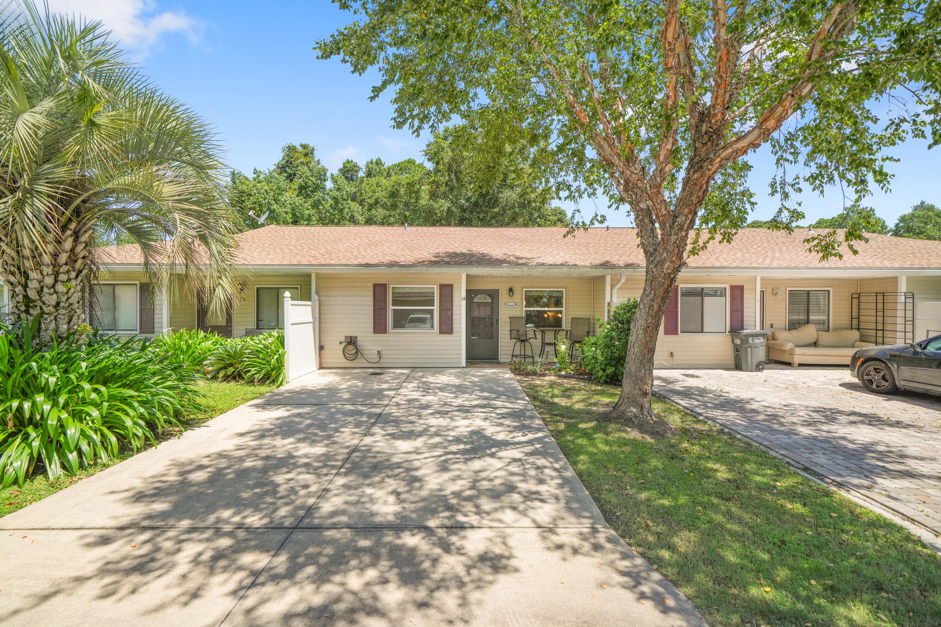 WINSTON MANOR T/H - Residential