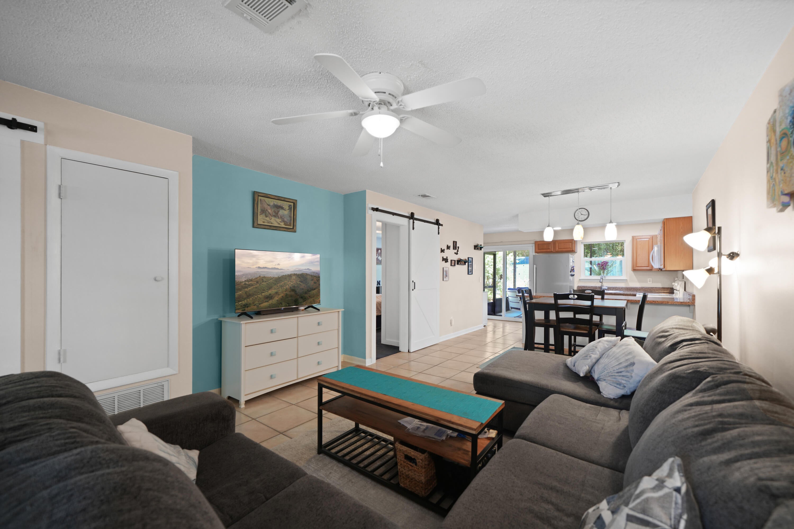 WINSTON MANOR T/H - Residential