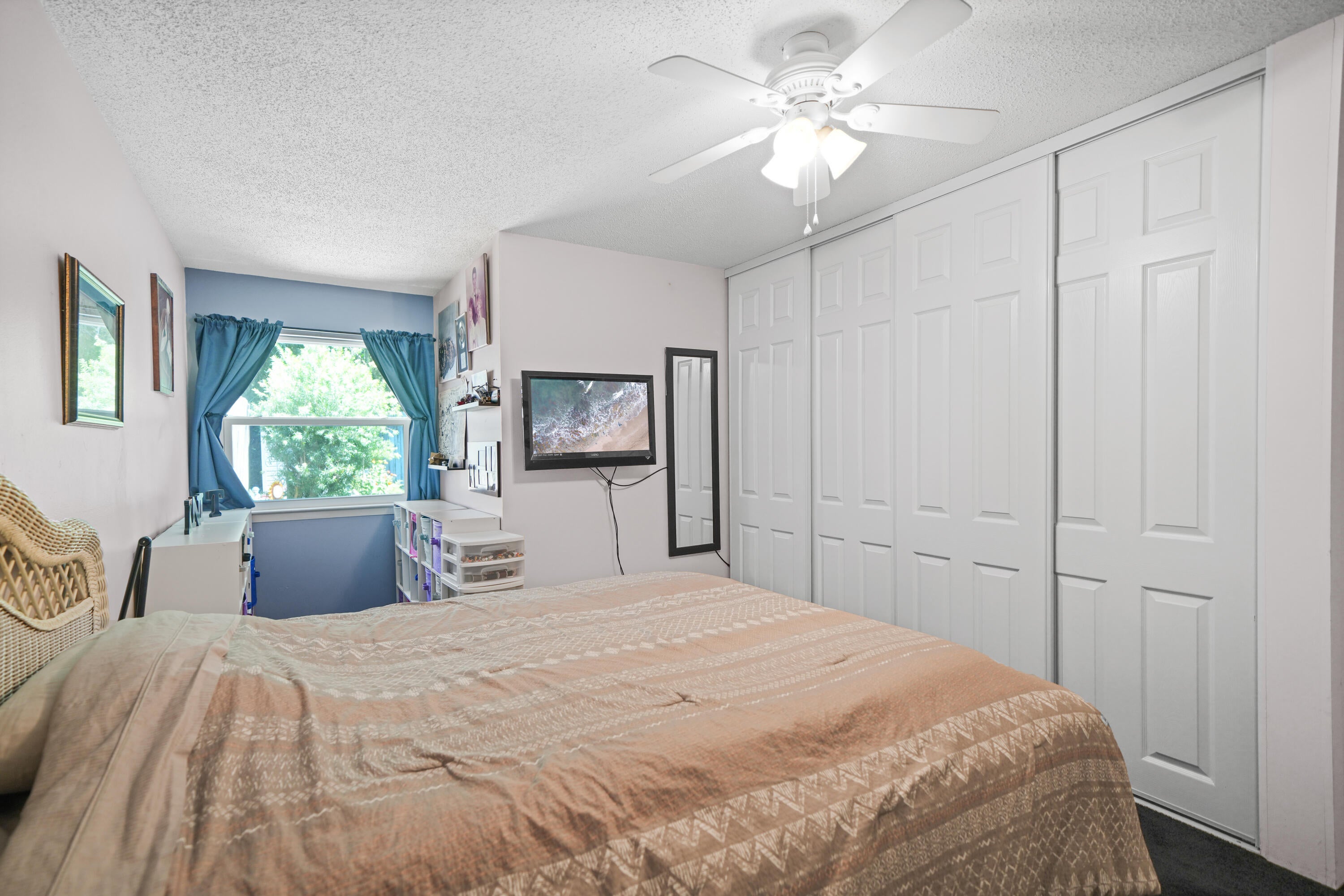 WINSTON MANOR T/H - Residential