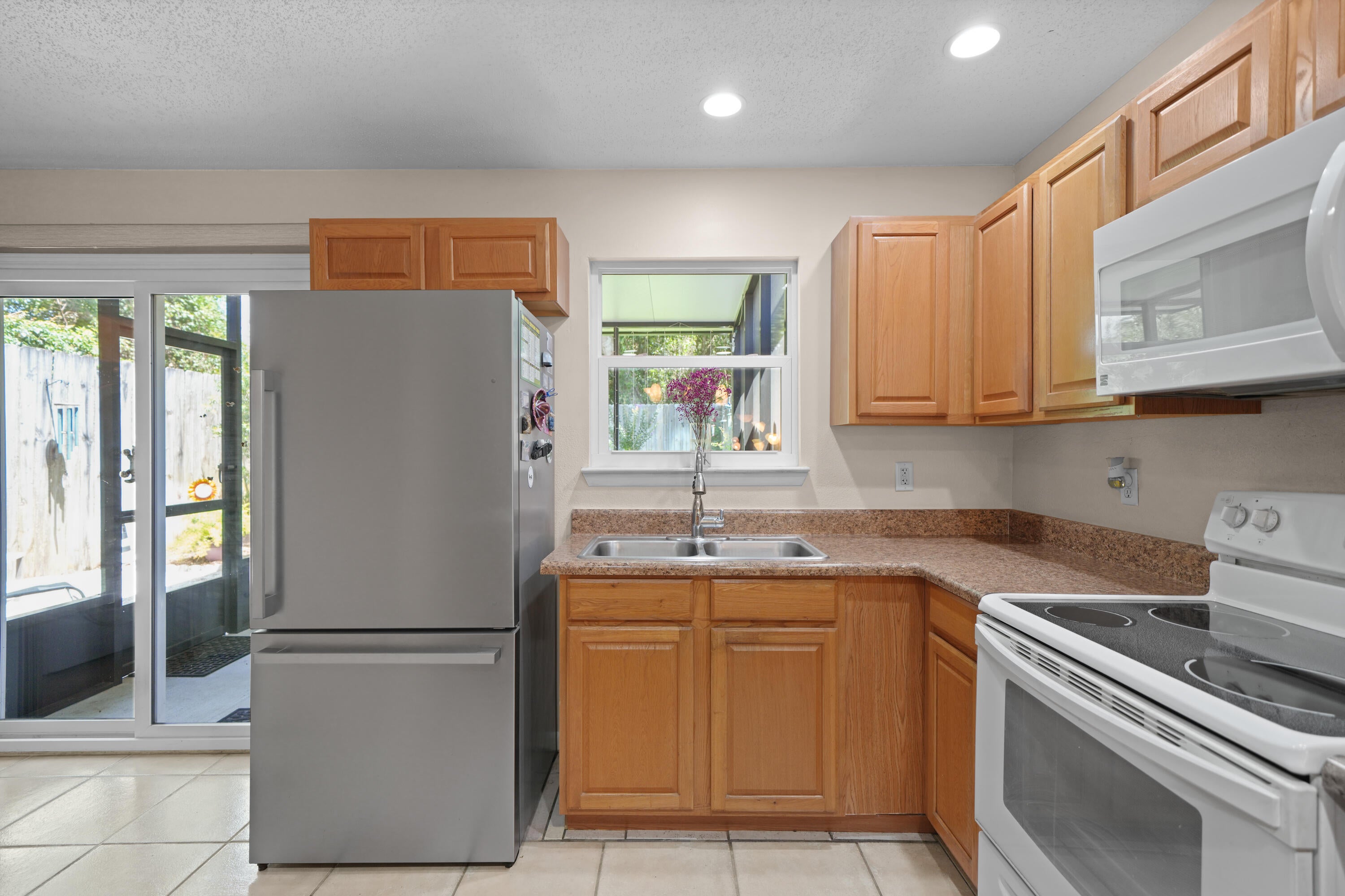 WINSTON MANOR T/H - Residential