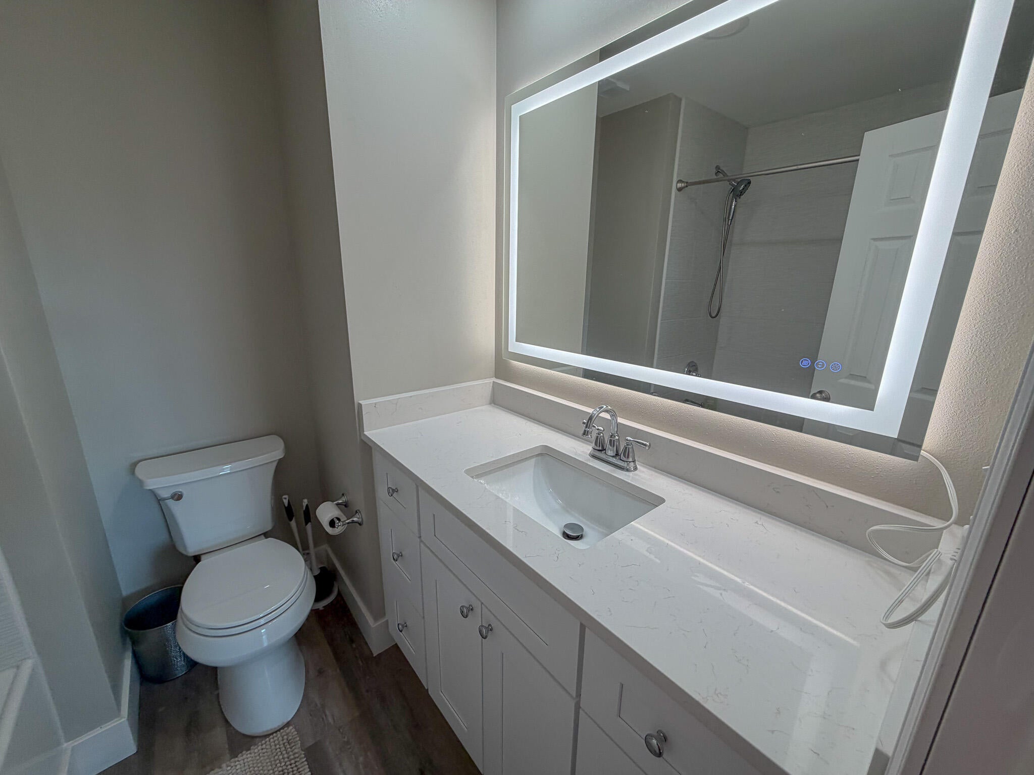 CLIPPER COVE T/H - Residential