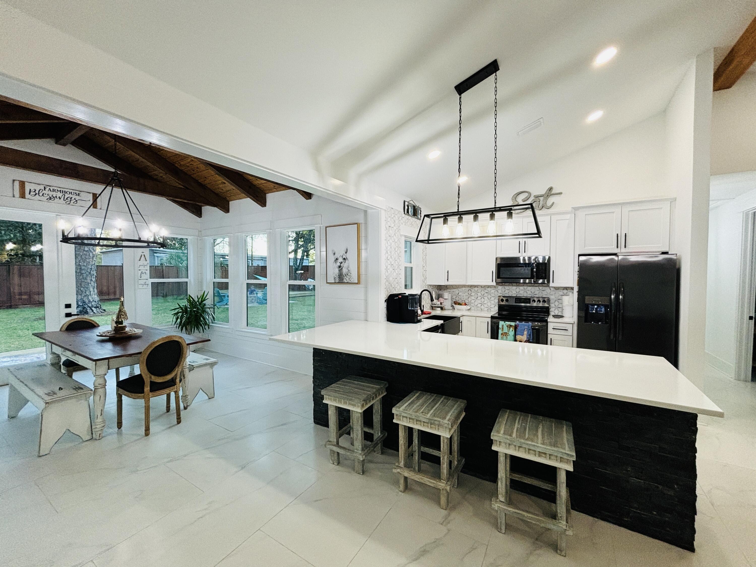 SANTA ROSA PINES - Residential