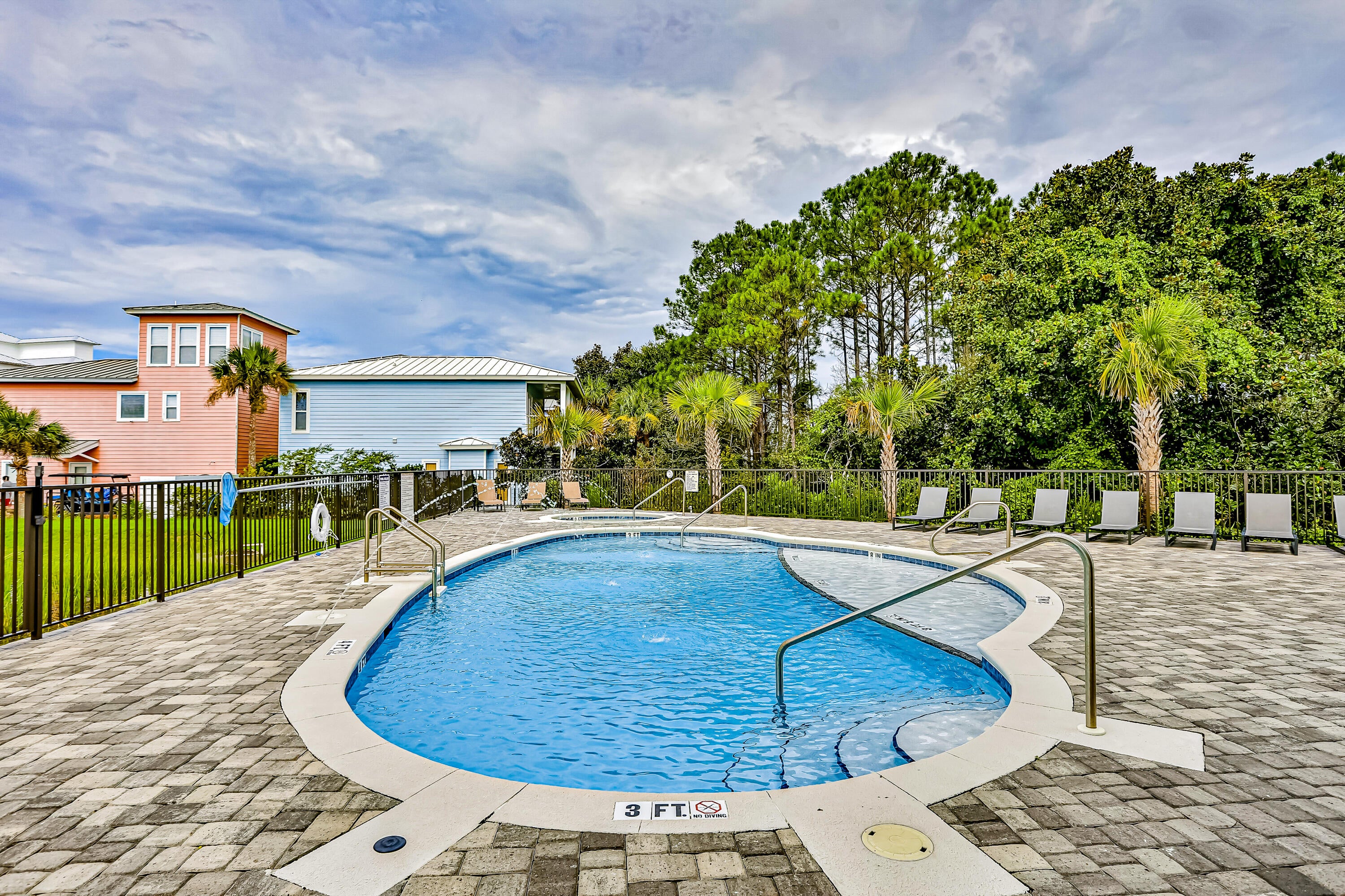 AZURE - Residential