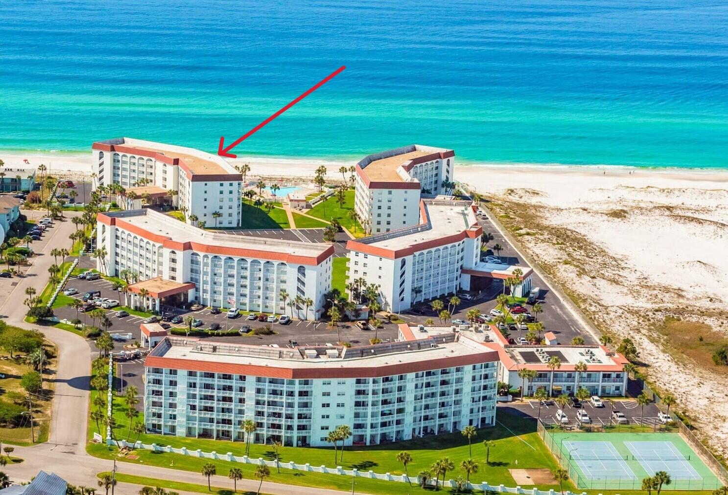 EL MATADOR CONDO - Residential