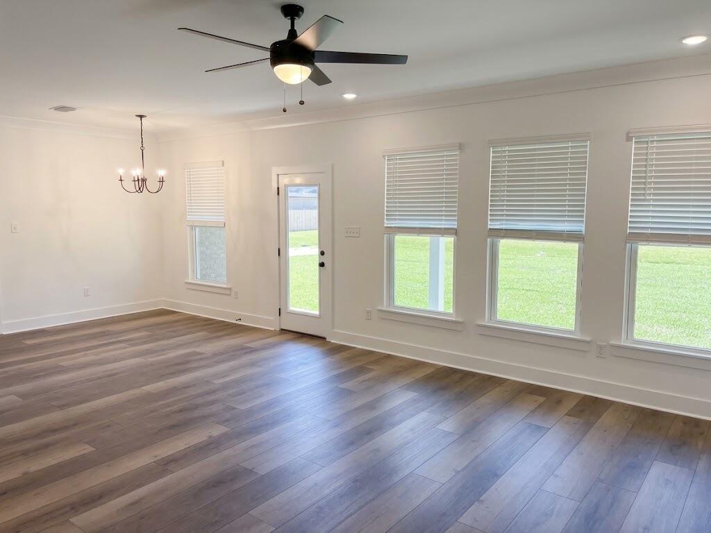 HOUSTON PLACE - Residential