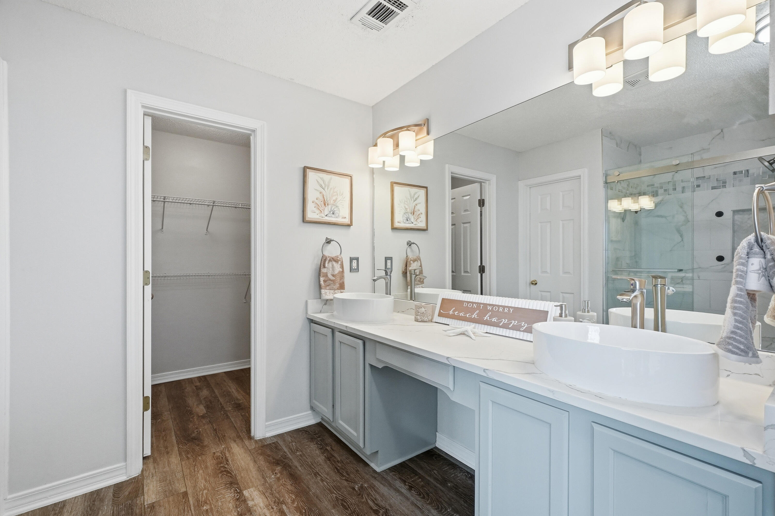 SKY RIDGE ESTATES 1ST ADD - Residential