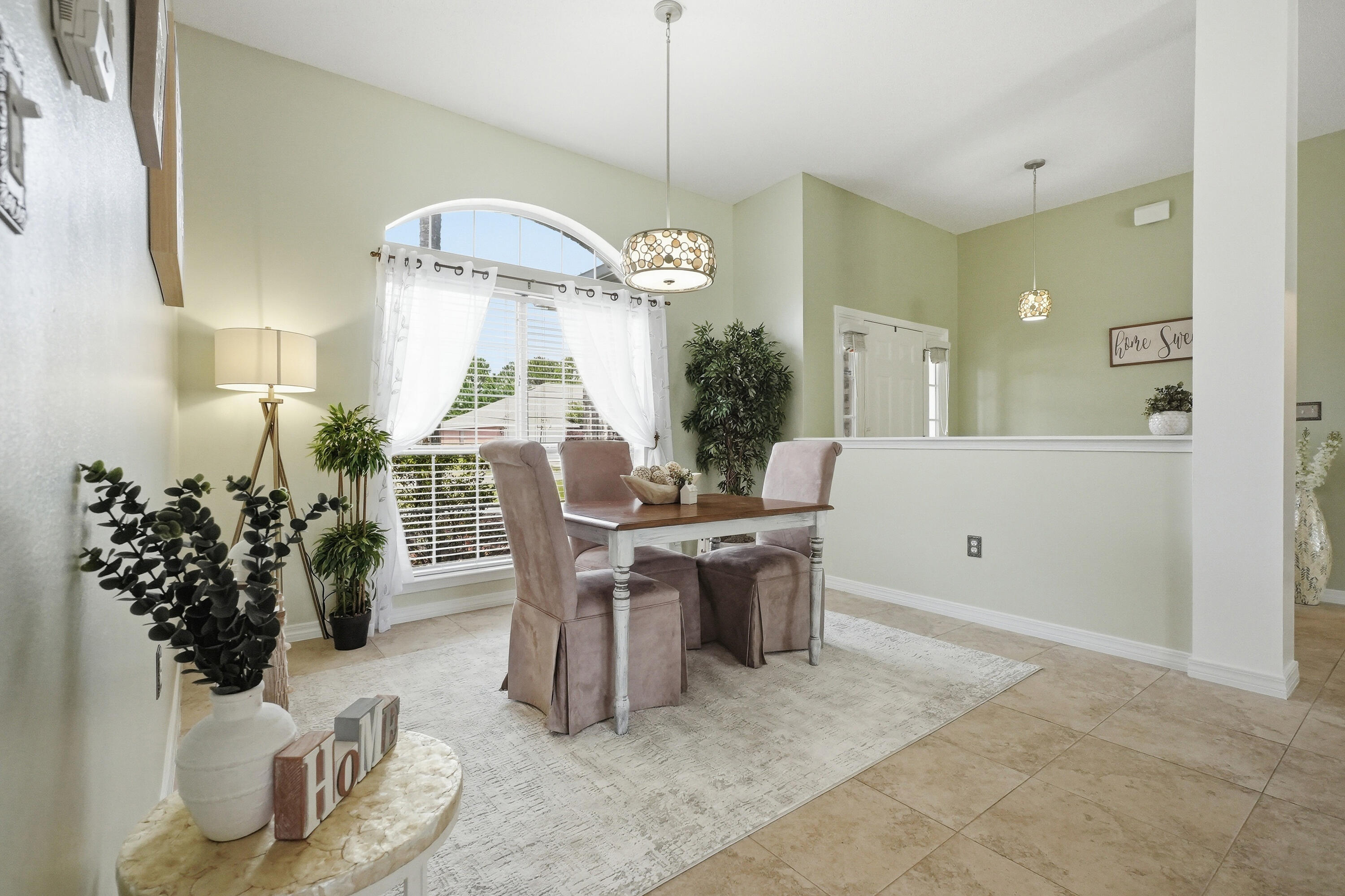 SKY RIDGE ESTATES 1ST ADD - Residential