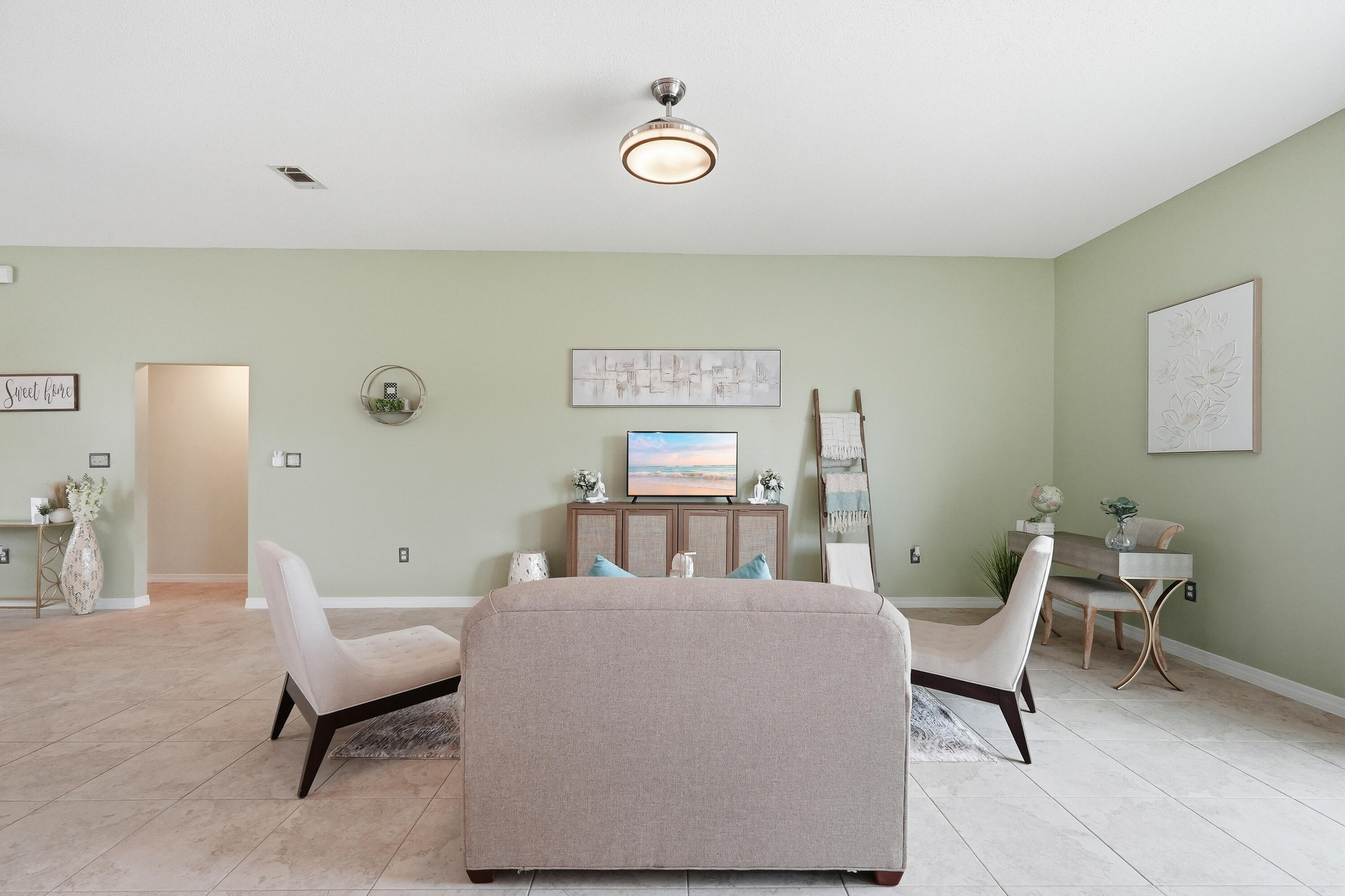 SKY RIDGE ESTATES 1ST ADD - Residential