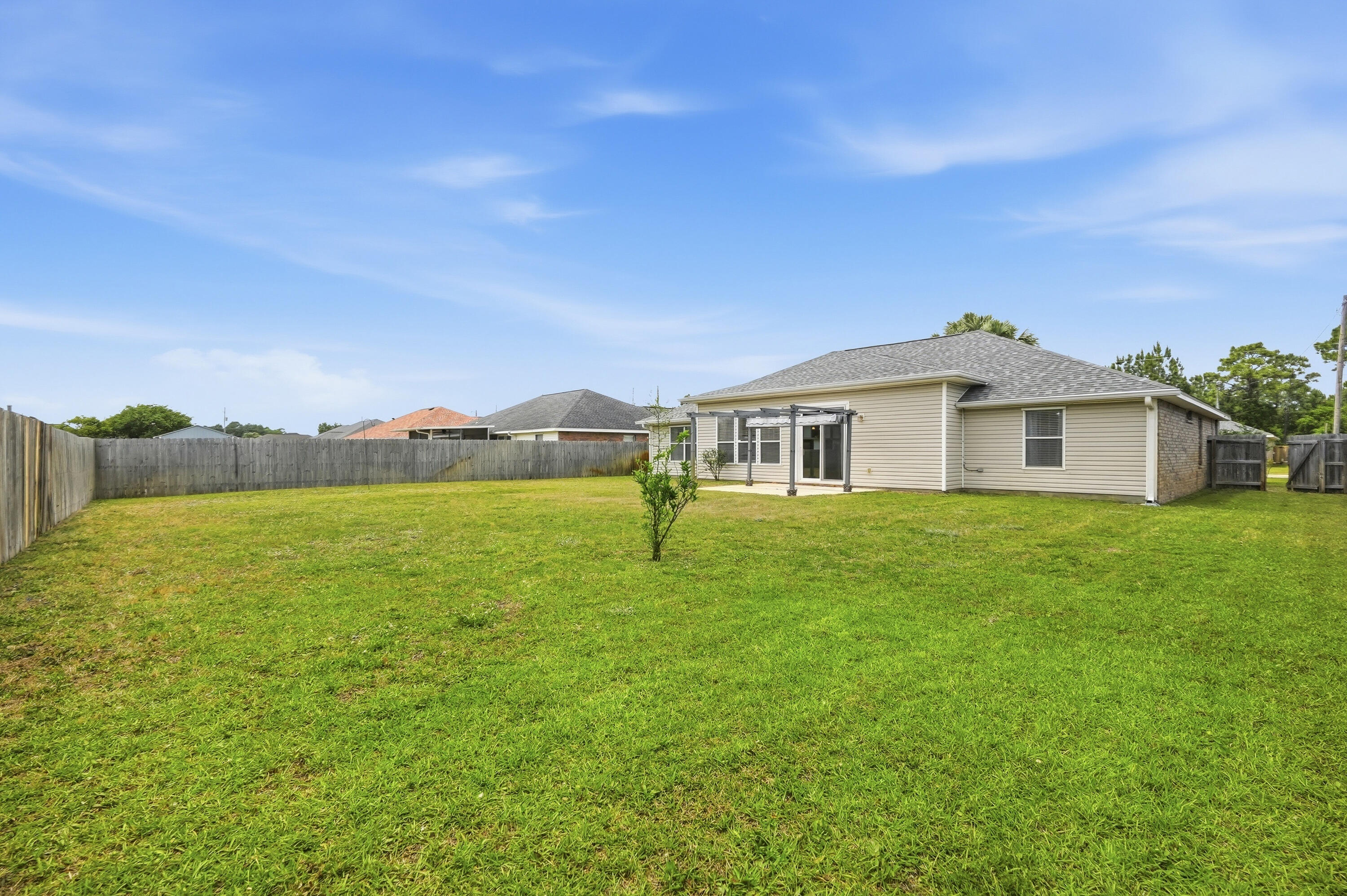 SKY RIDGE ESTATES 1ST ADD - Residential