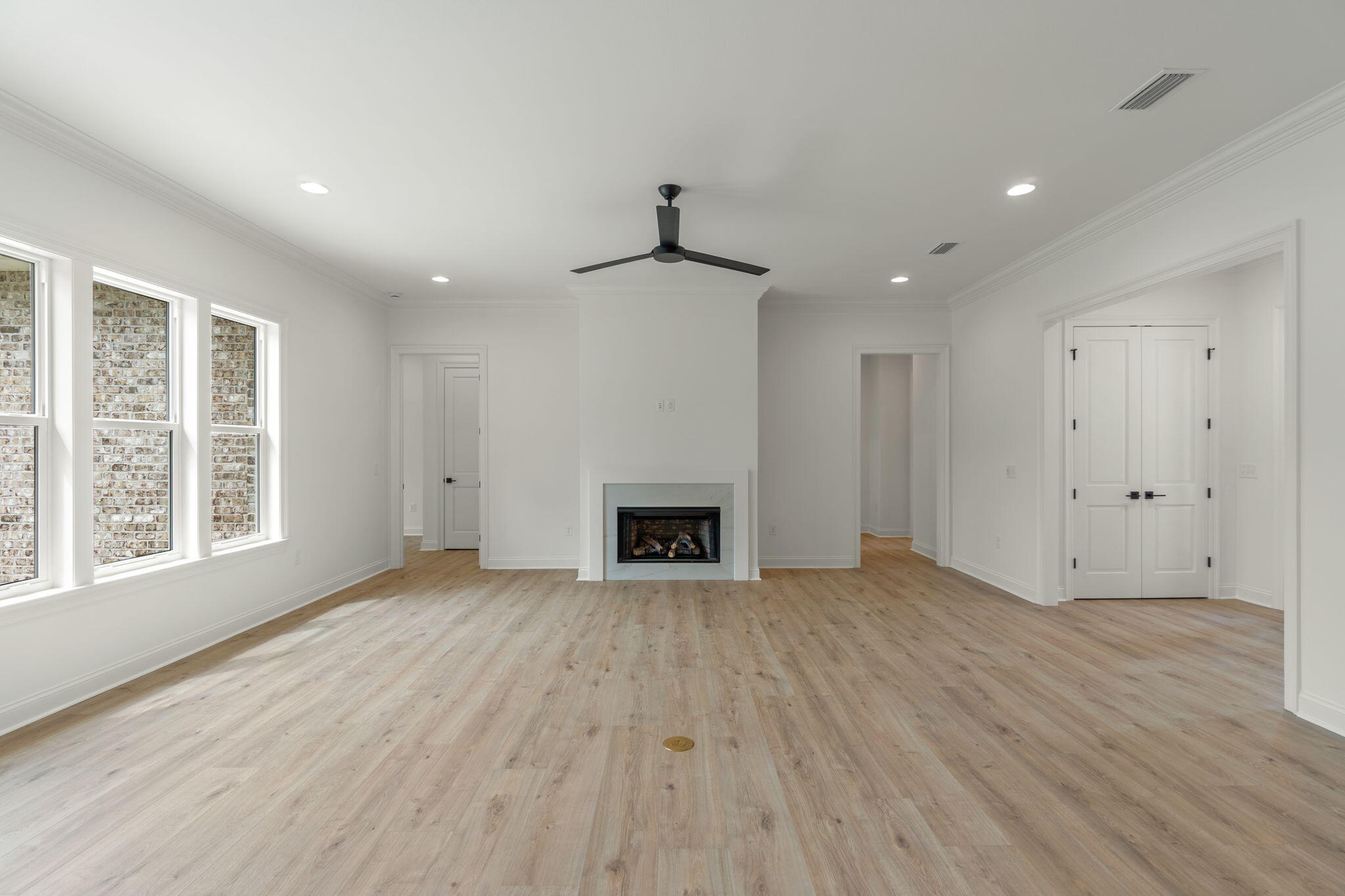 MAGNOLIA WOODS - Residential