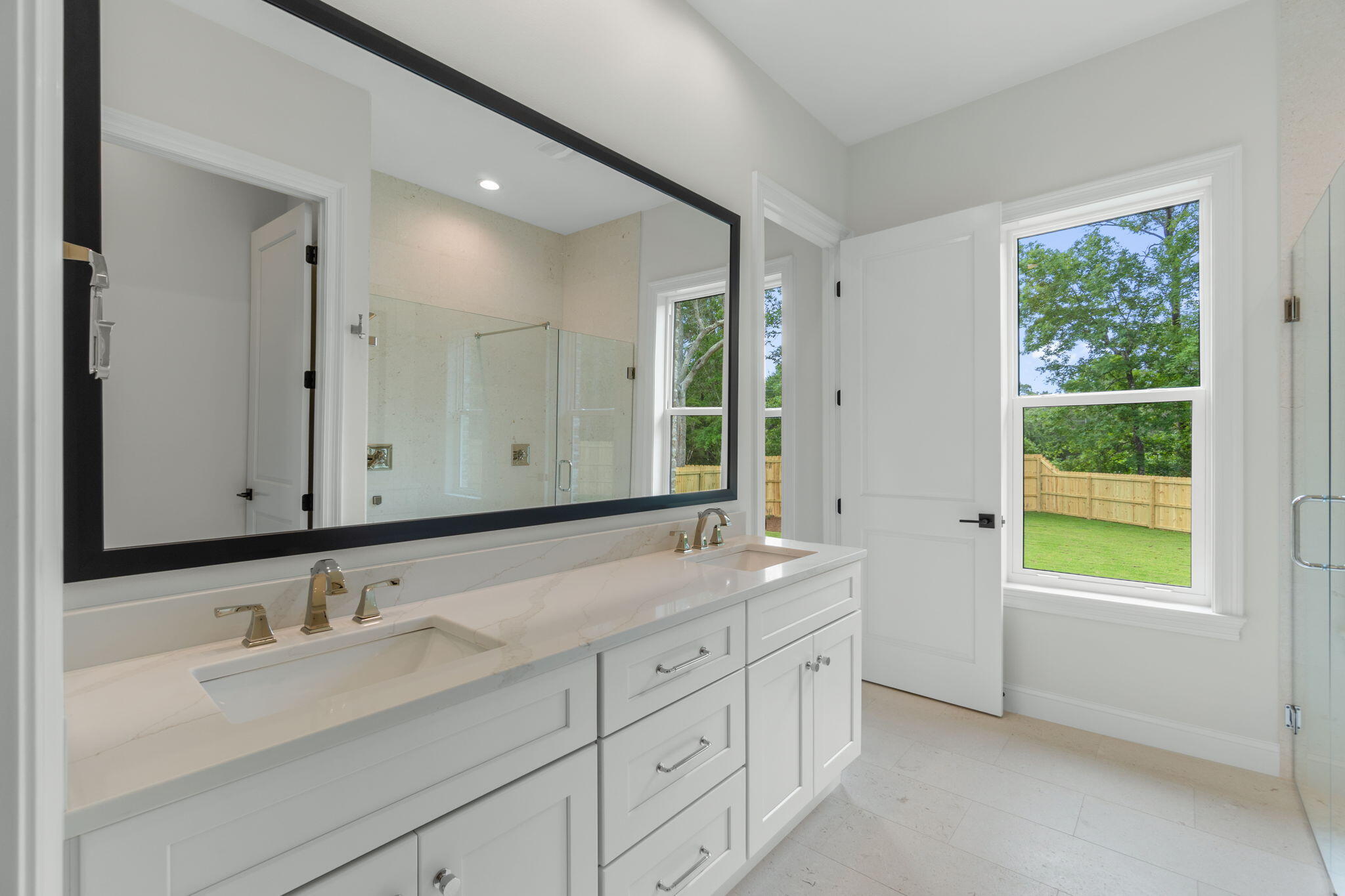 MAGNOLIA WOODS - Residential