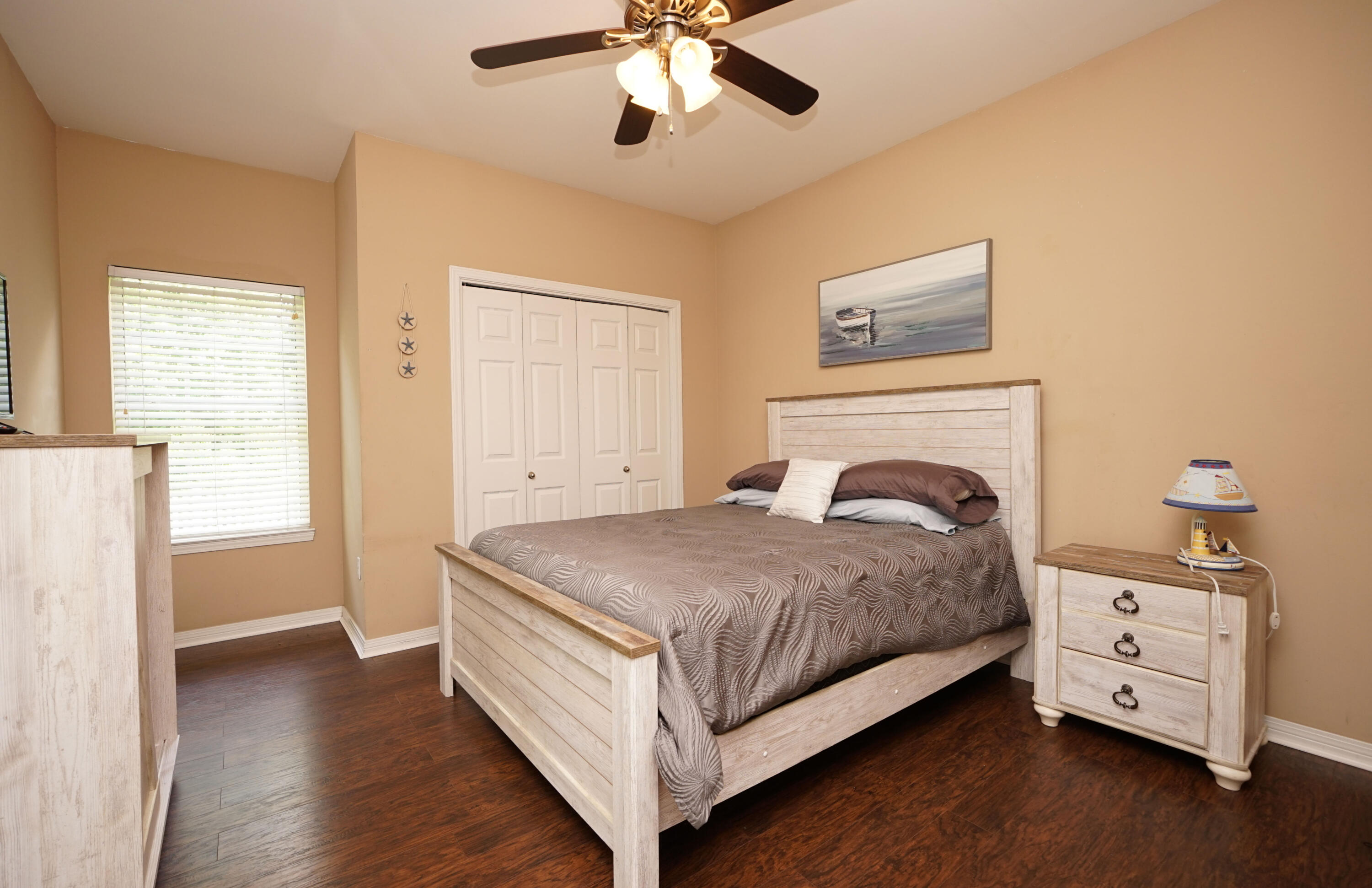 Busey's Place - Residential