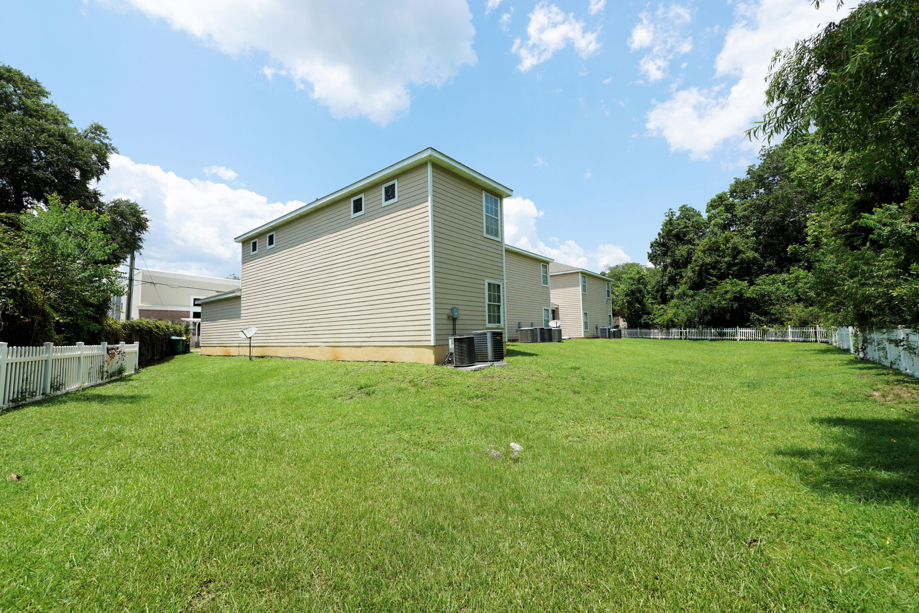 Busey's Place - Residential