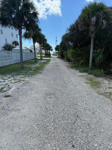 A PORTION OF LOT 29 S/D OF LOT 2 4-3S-20 - Land