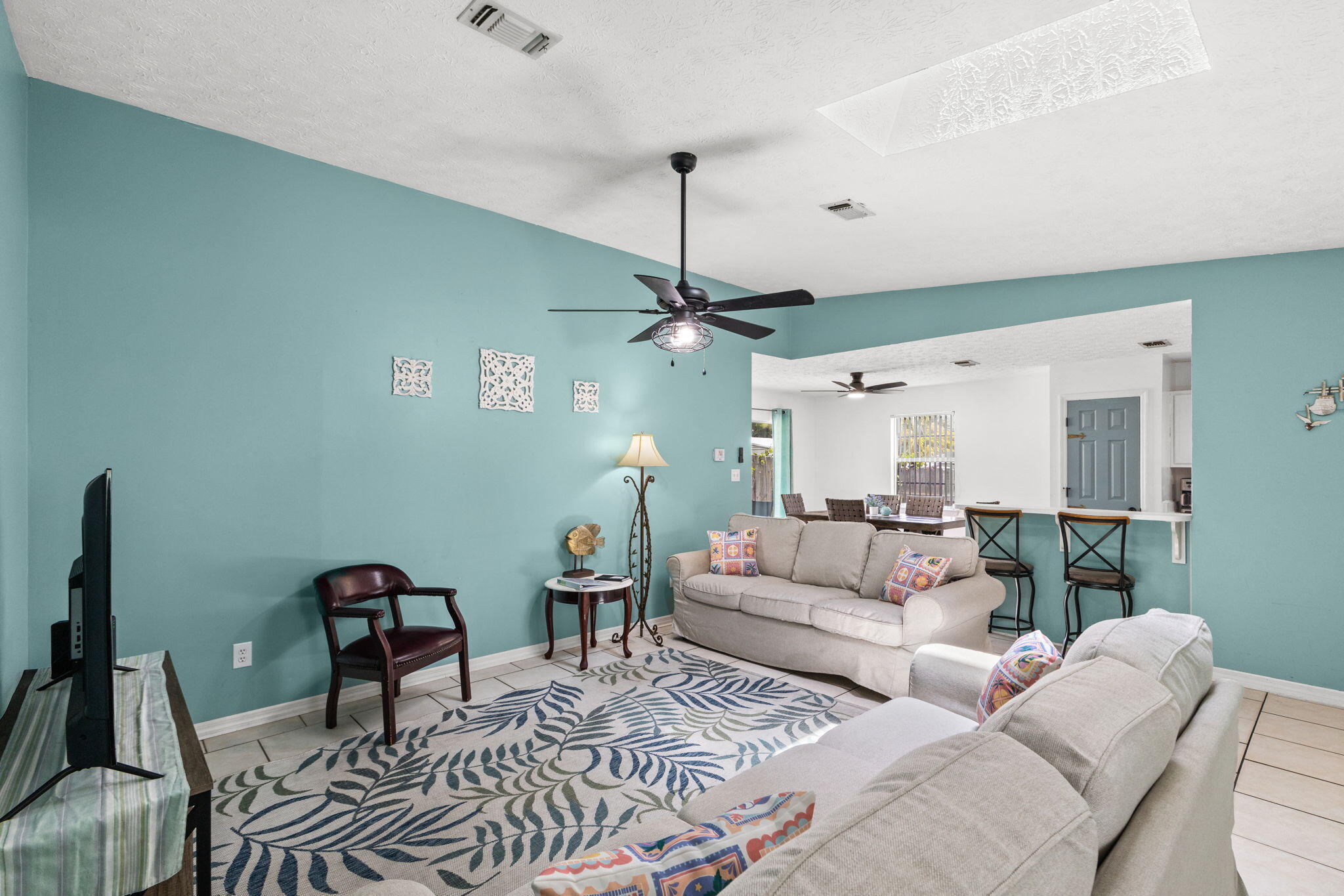 Holiday Beach 15 - Residential