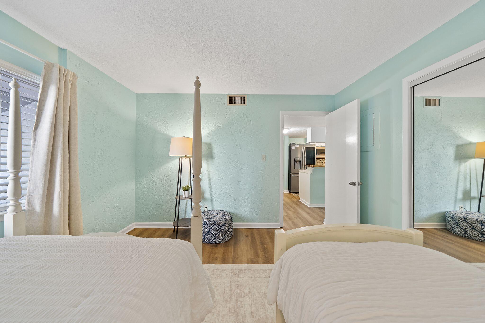 Palisades Condo Ph 1 - Residential