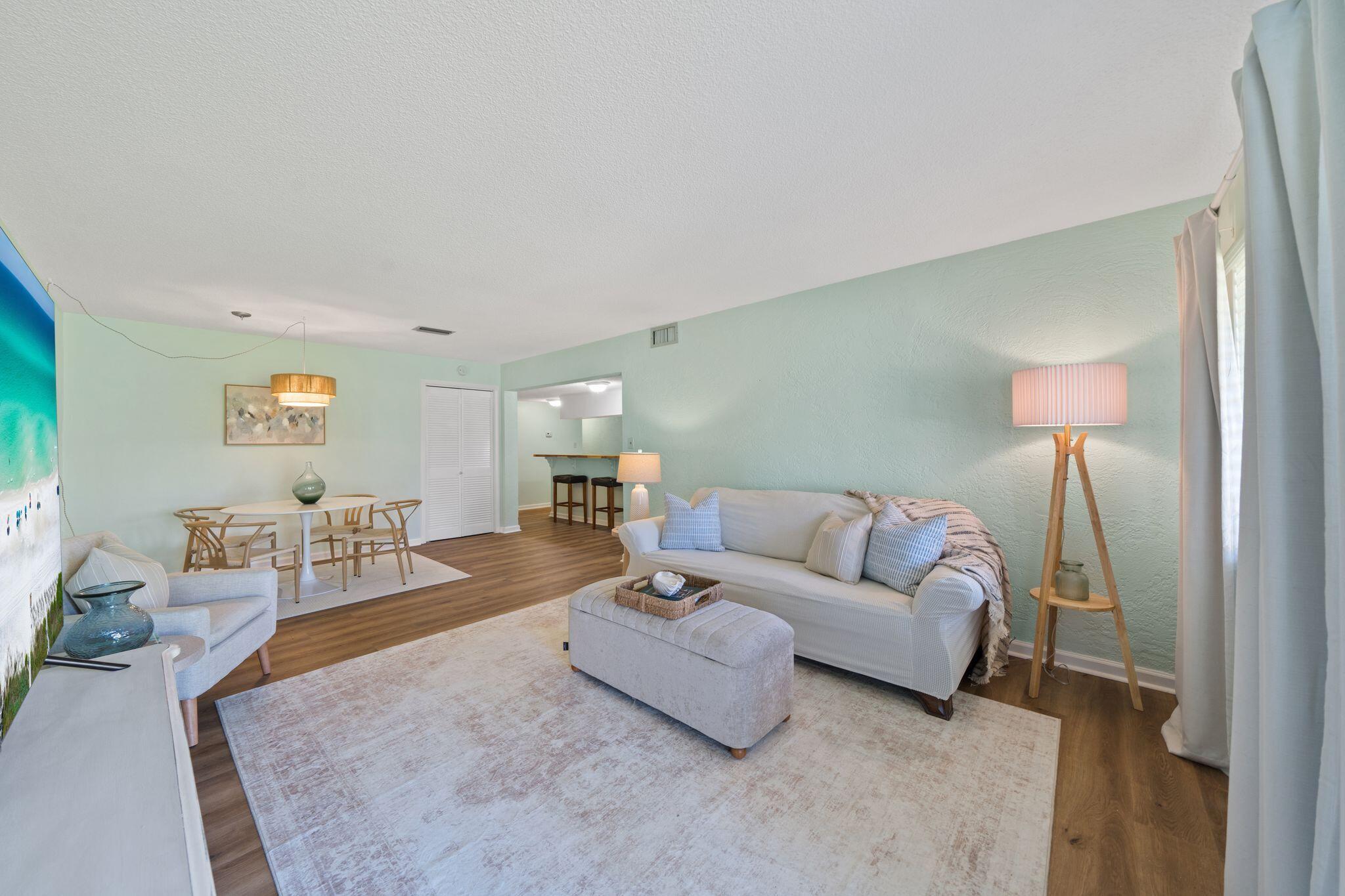 Palisades Condo Ph 1 - Residential