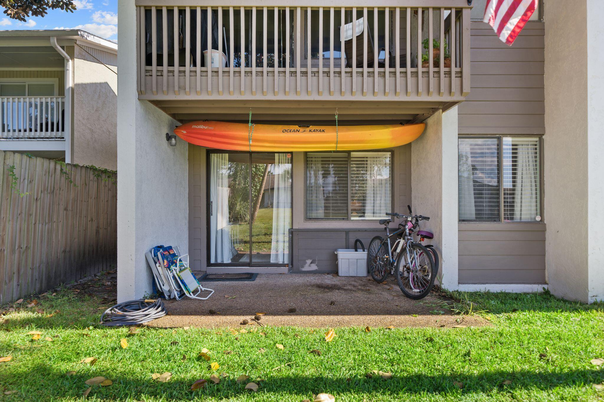 Palisades Condo Ph 1 - Residential