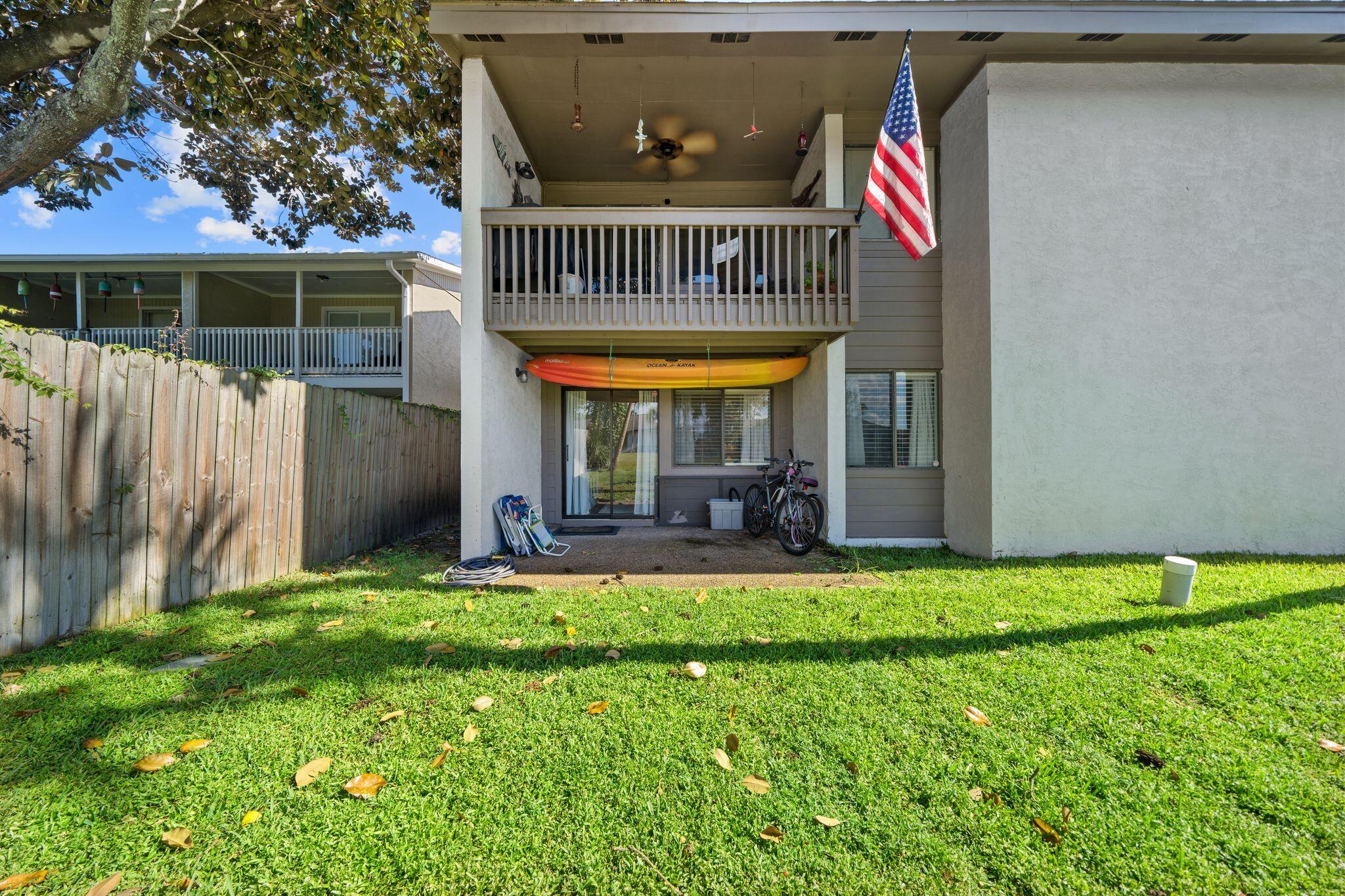 Palisades Condo Ph 1 - Residential
