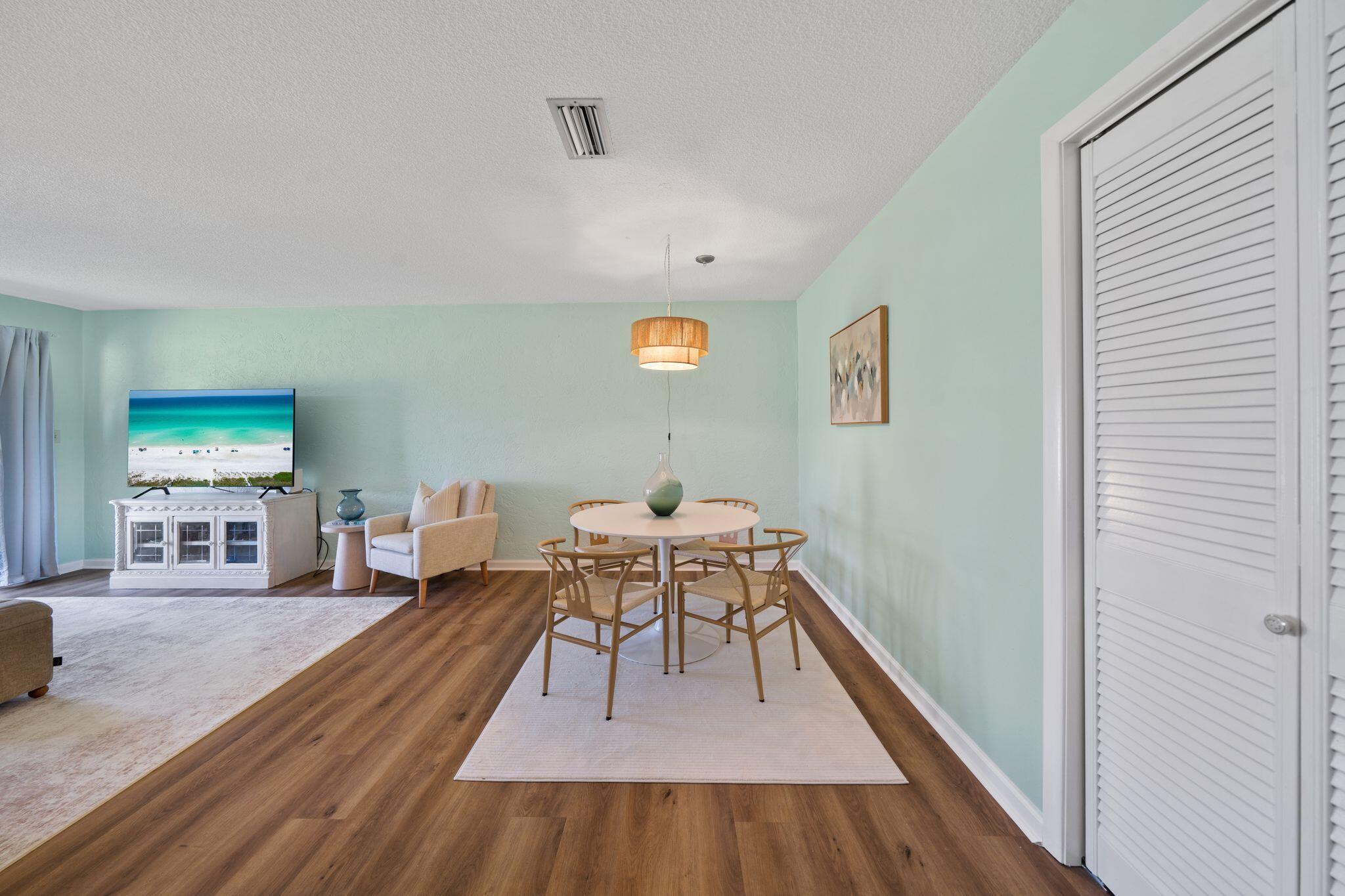 Palisades Condo Ph 1 - Residential