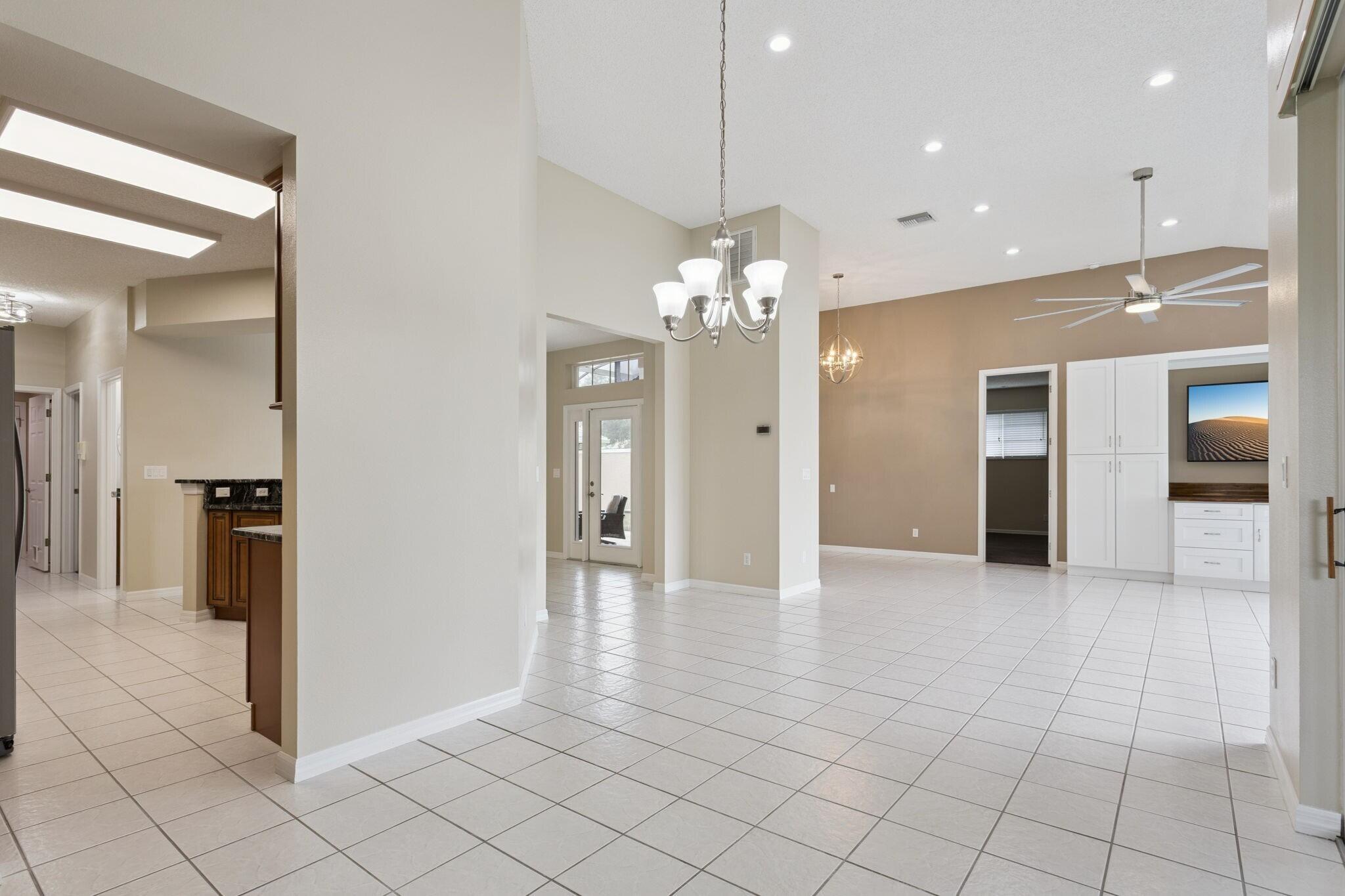 Royal Highlands 55+ Community - Residential