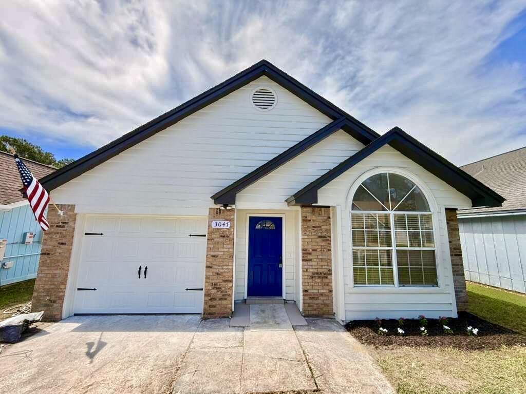 YORKTOWN AT WILLOW BEND - Residential