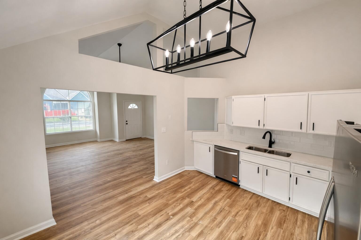 YORKTOWN AT WILLOW BEND - Residential