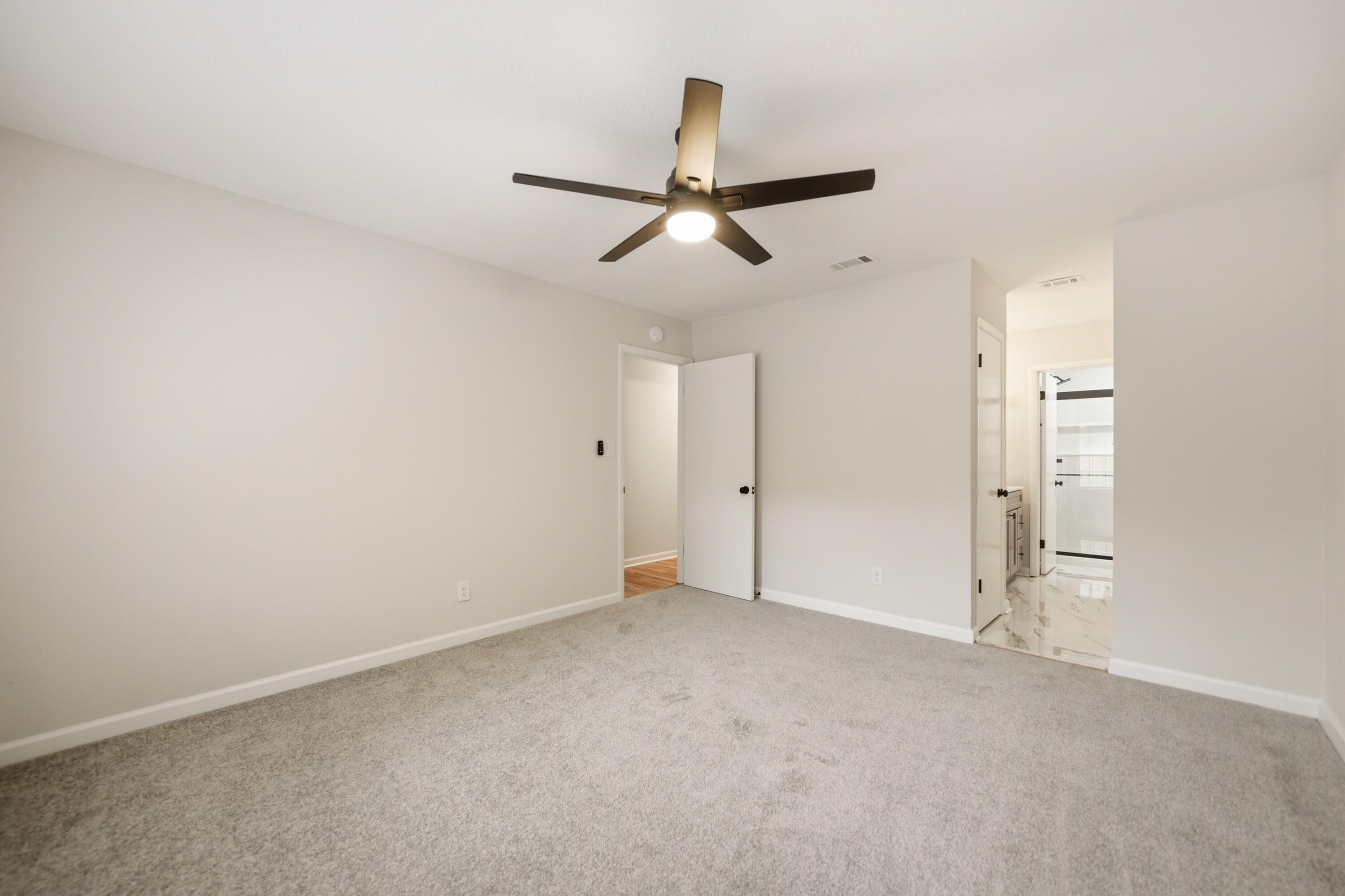 YORKTOWN AT WILLOW BEND - Residential