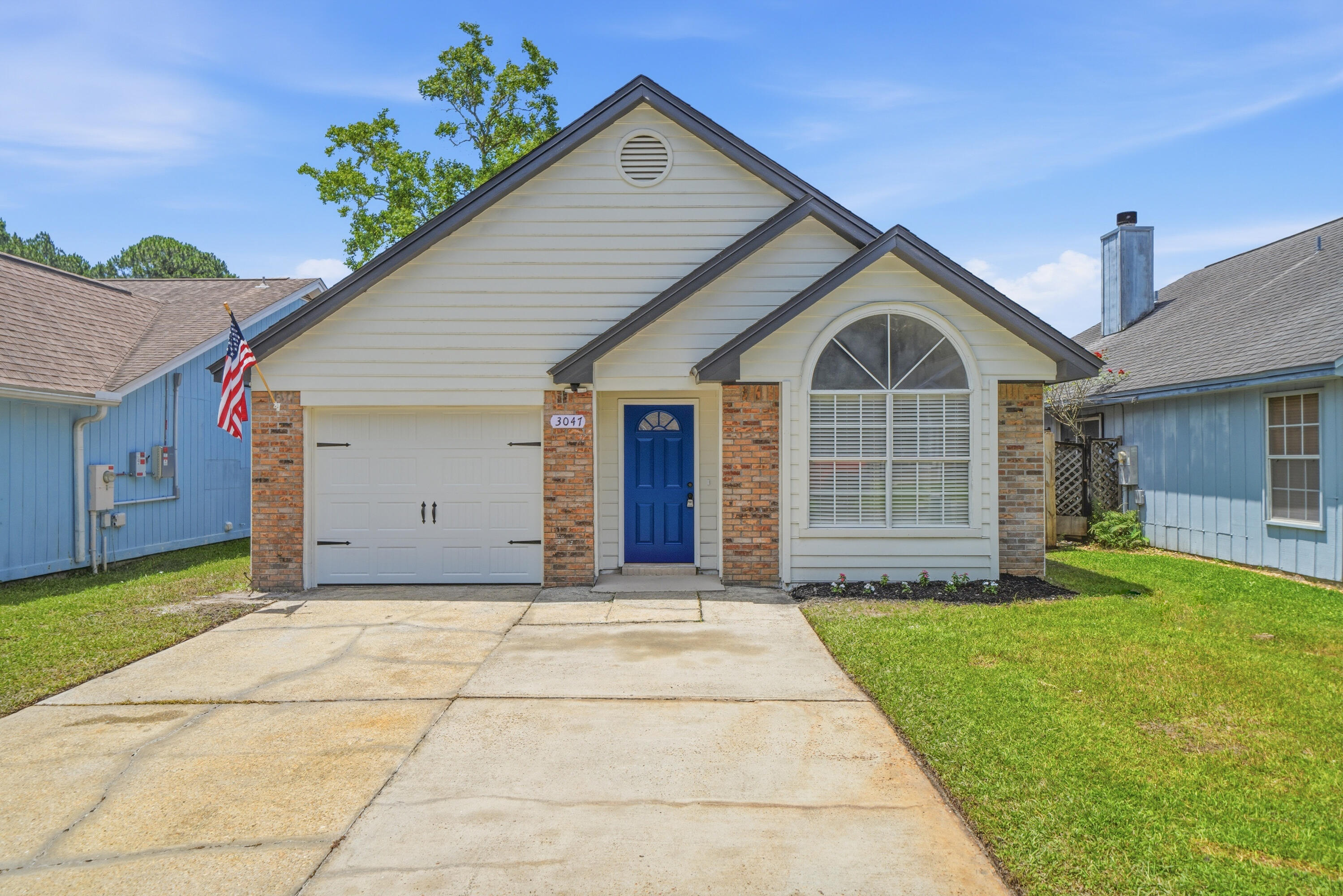 YORKTOWN AT WILLOW BEND - Residential