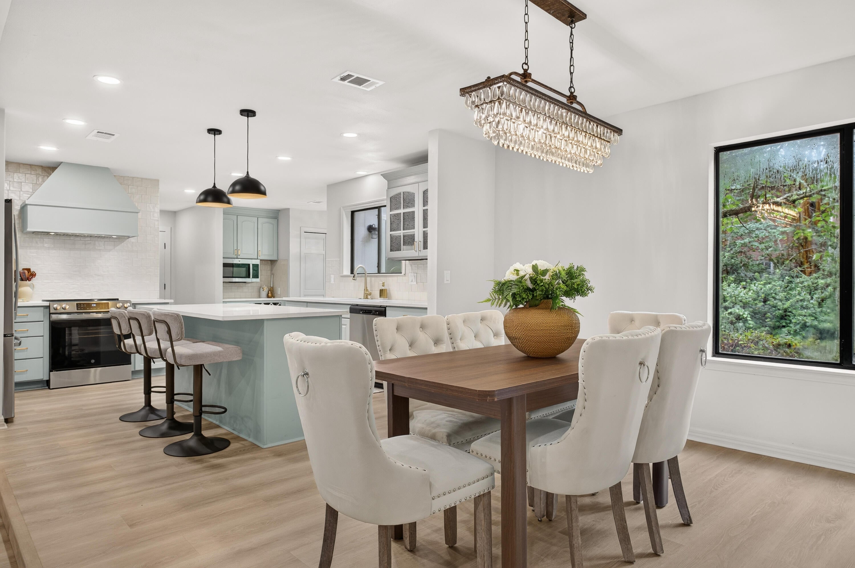 WINDWARD PH 1 BLUEWATER BAY - Residential