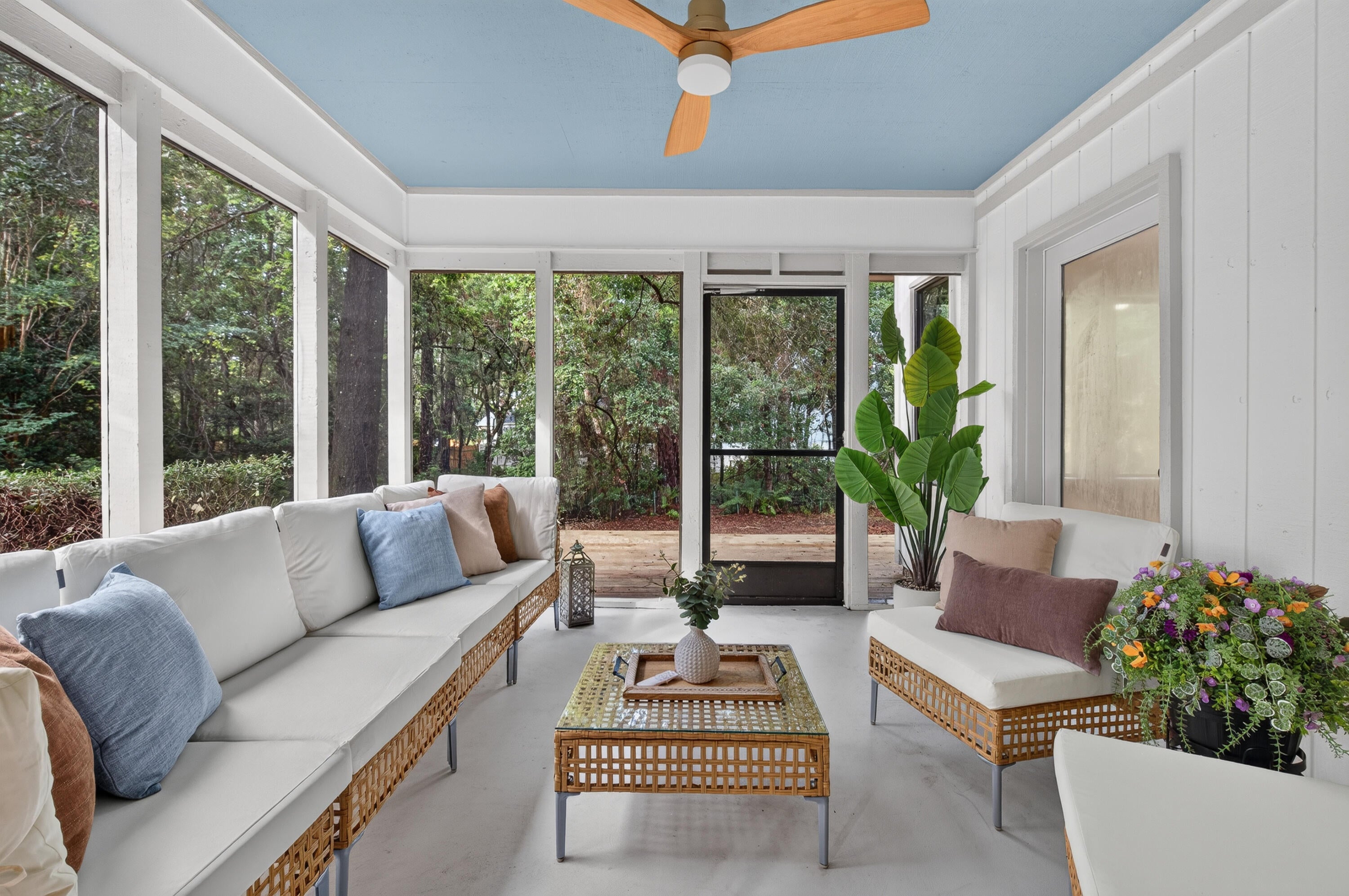 WINDWARD PH 1 BLUEWATER BAY - Residential
