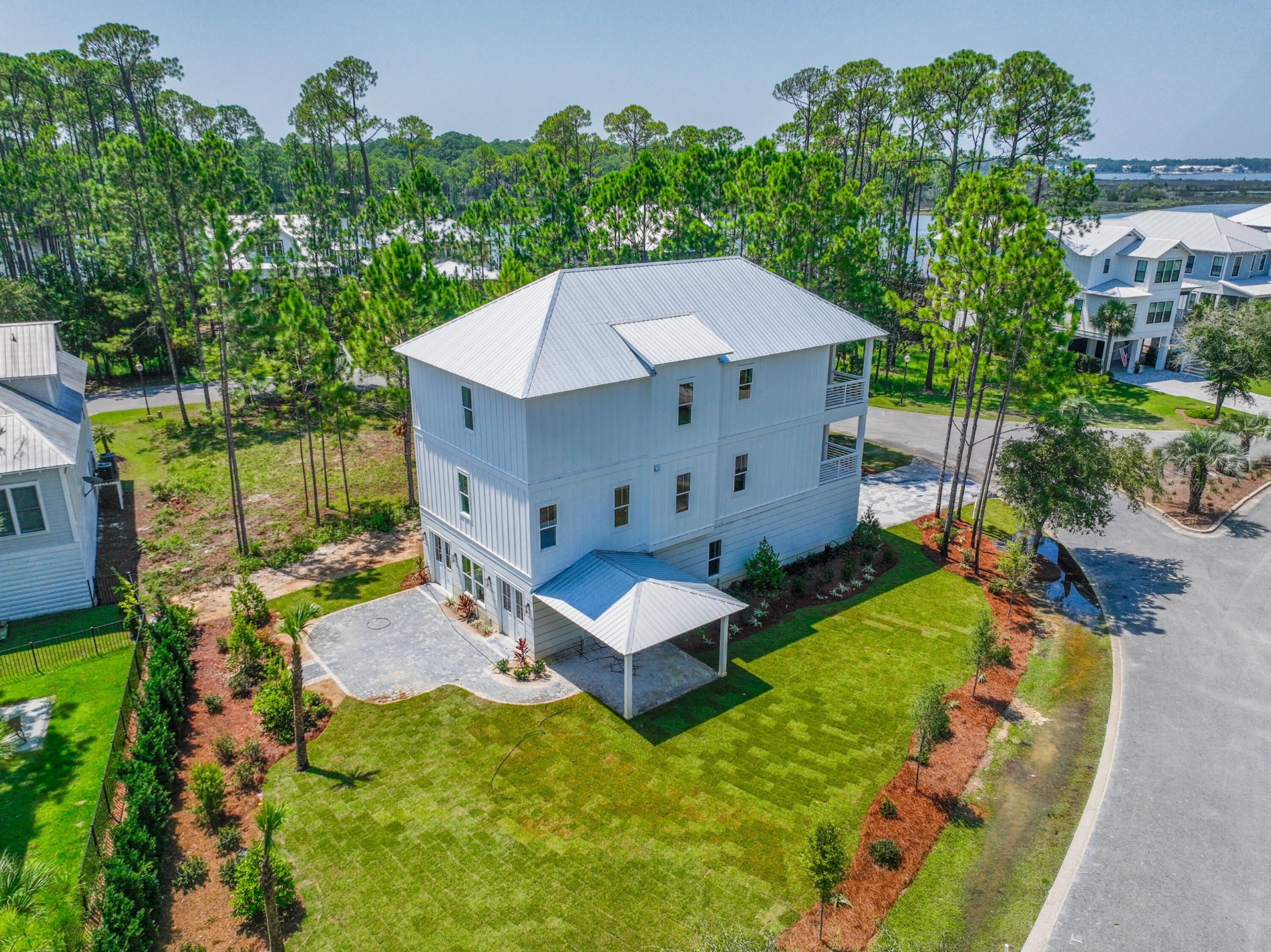 CESSNA LANDING - Residential