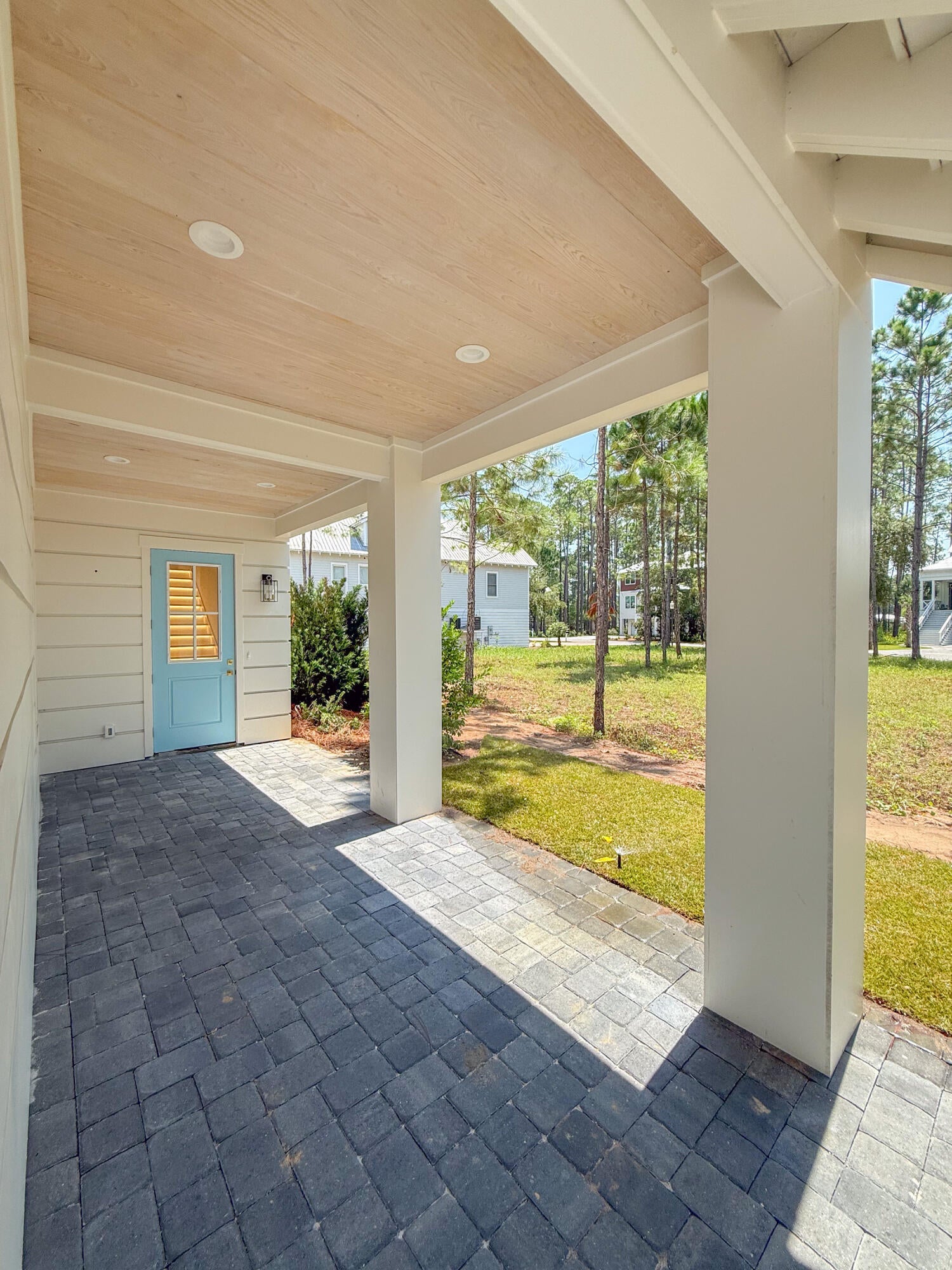 CESSNA LANDING - Residential