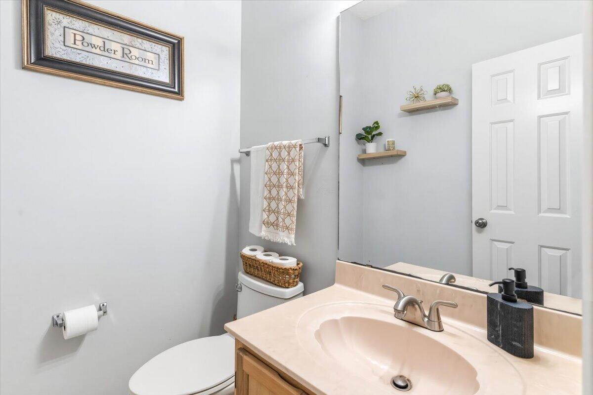 LAKE POINTE - Residential