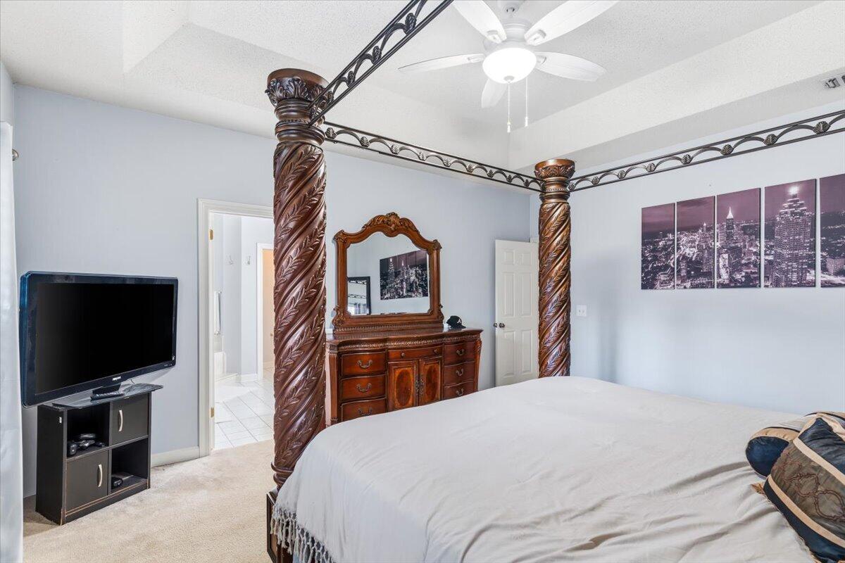 LAKE POINTE - Residential