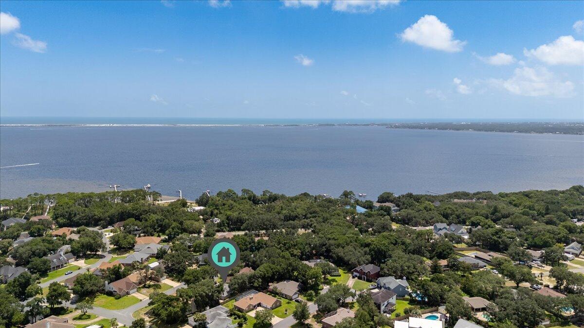 LAKE POINTE - Residential
