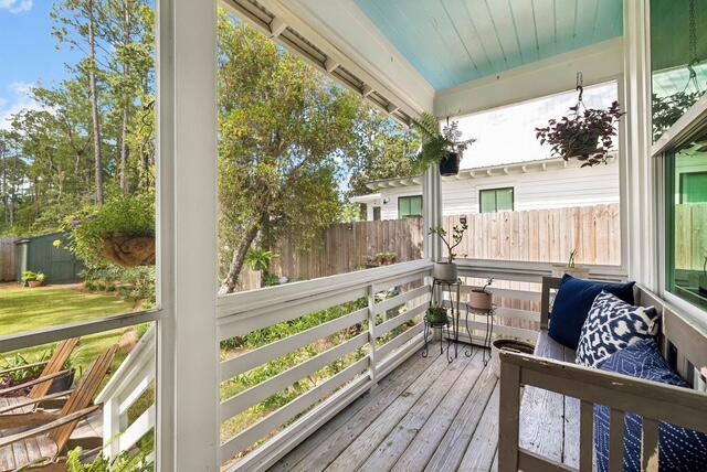 MAGNOLIA BEACH - Residential