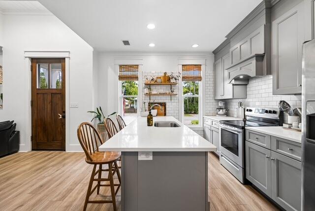 MAGNOLIA BEACH - Residential
