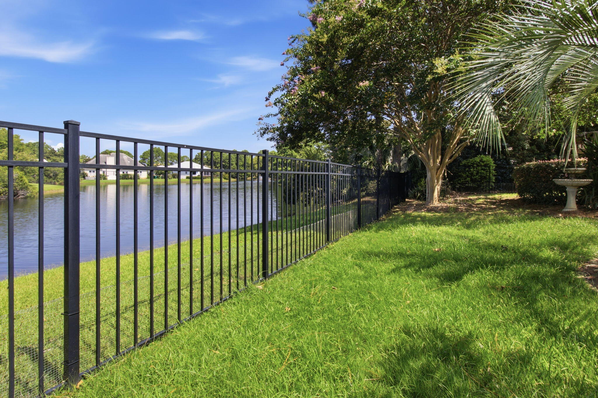 Emerald Lakes - Residential