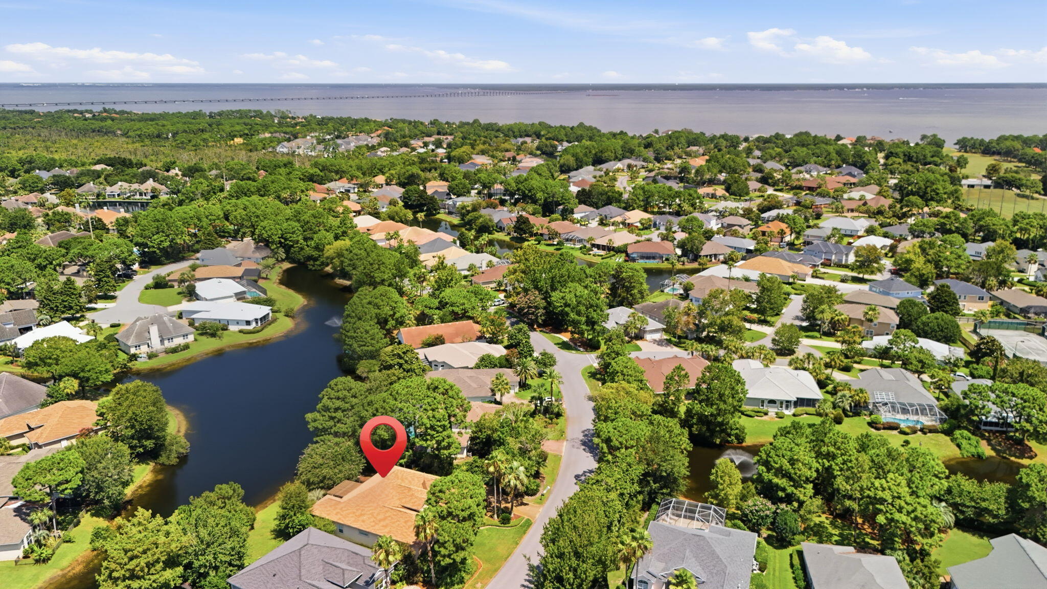 Emerald Lakes - Residential