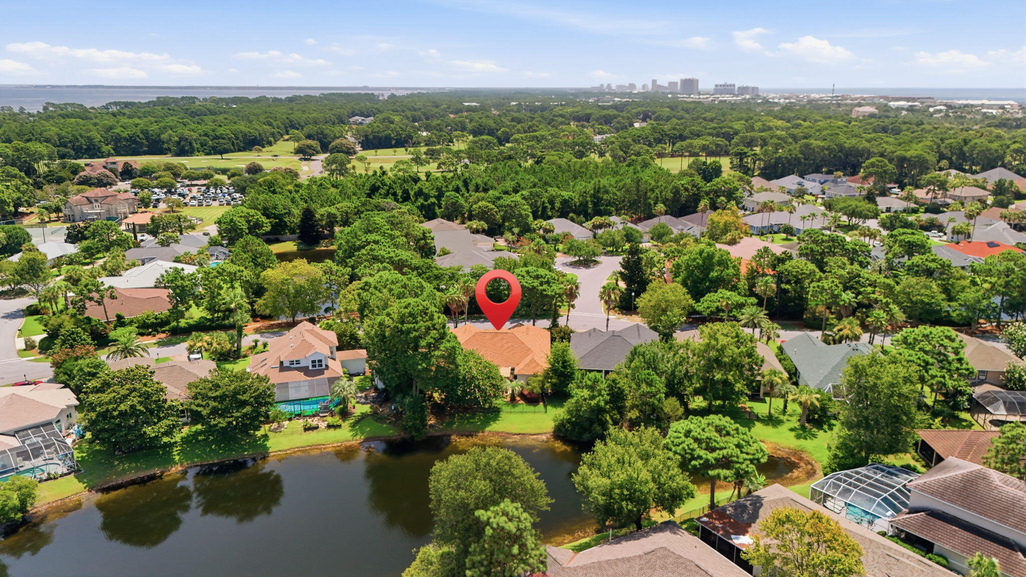 Emerald Lakes - Residential