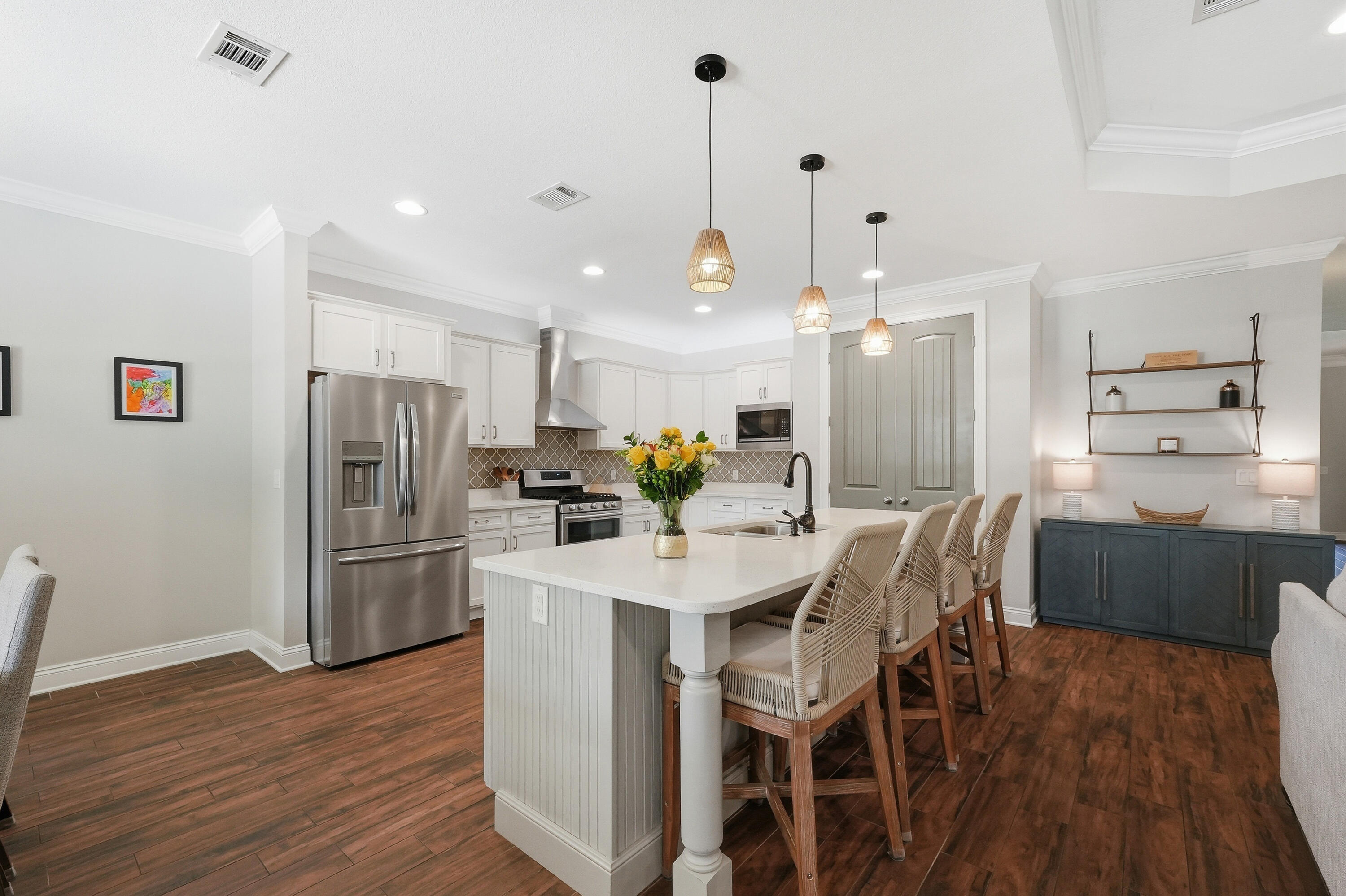 WOODLAND SHORES - Residential