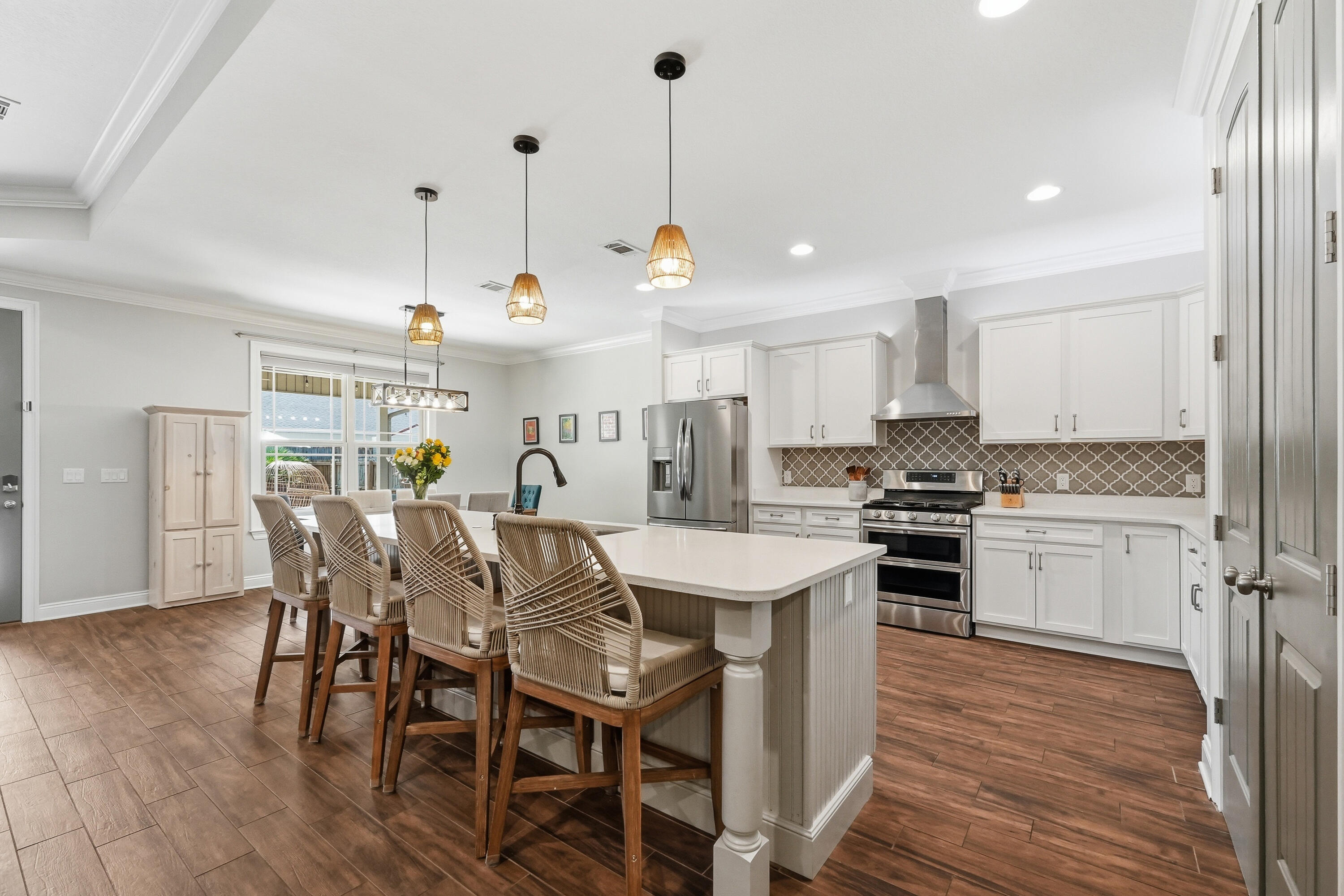 WOODLAND SHORES - Residential